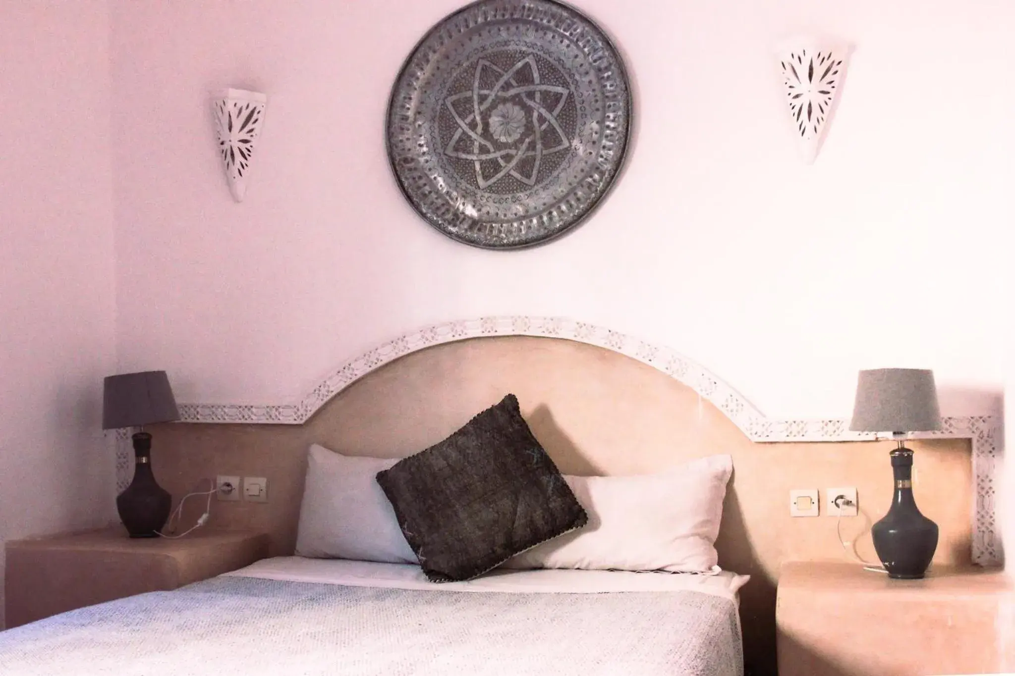 Deluxe Room (2 Adults + 1 Child) in Riad Al Tainam Deluxe Room (2 Adults + 1 Child) in Riad Al Tainam