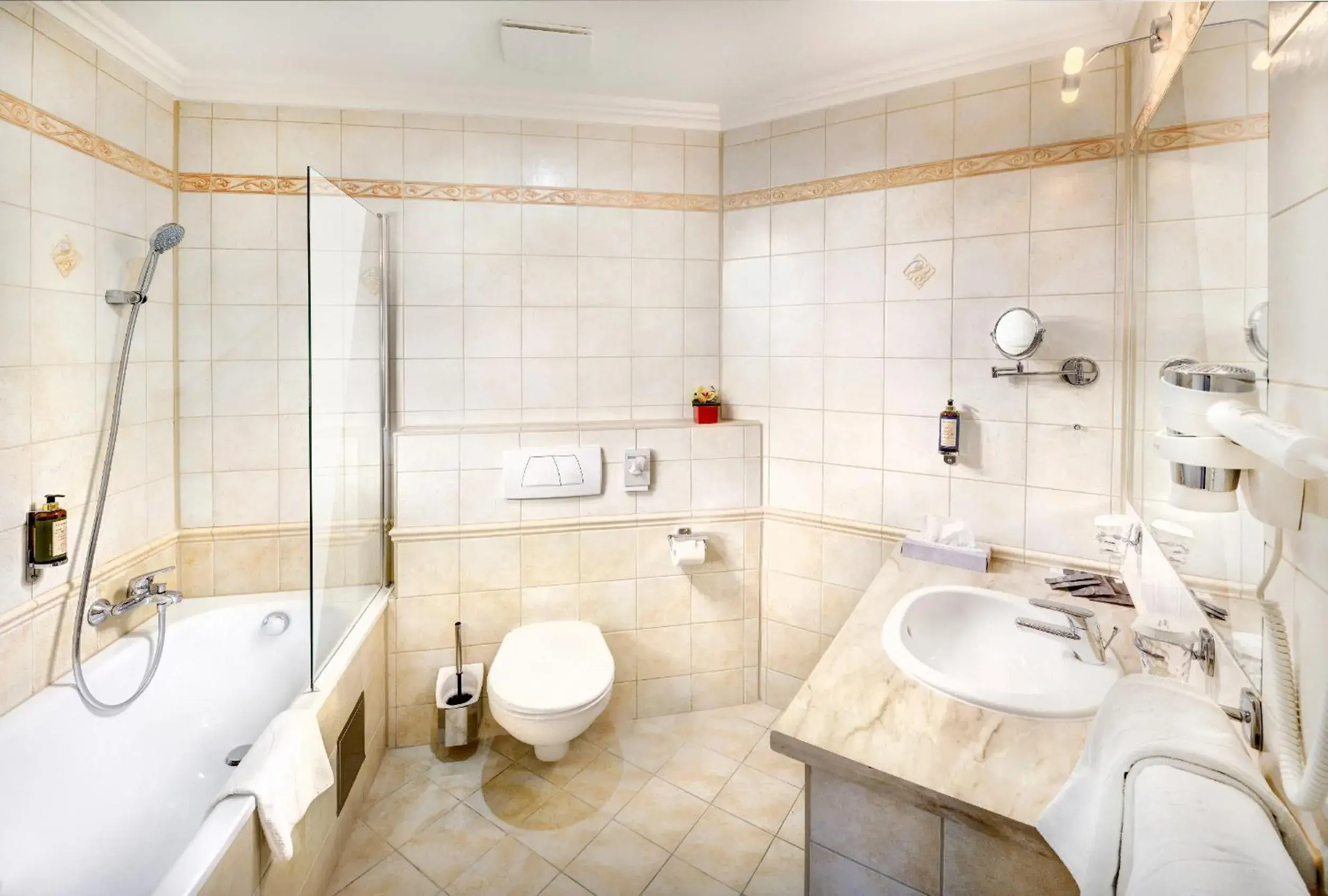 Deluxe Room in Grand hotel Starý Smokovec Deluxe Room in Grand hotel Starý Smokovec