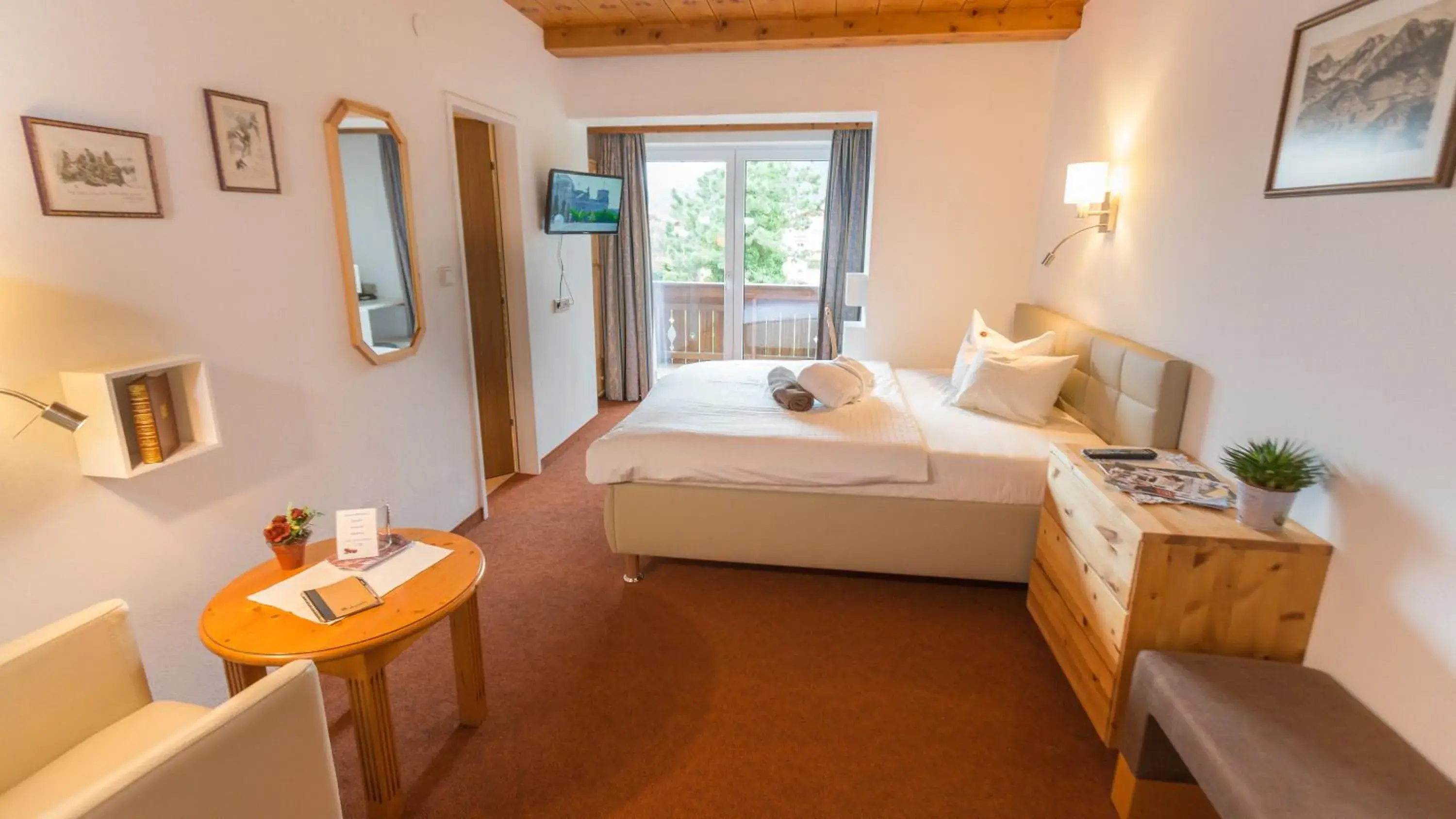 Single Room in Appartement- und Wellnesshotel Charlotte - 3 Sterne Superior Single Room in Appartement- und Wellnesshotel Charlotte - 3 Sterne Superior