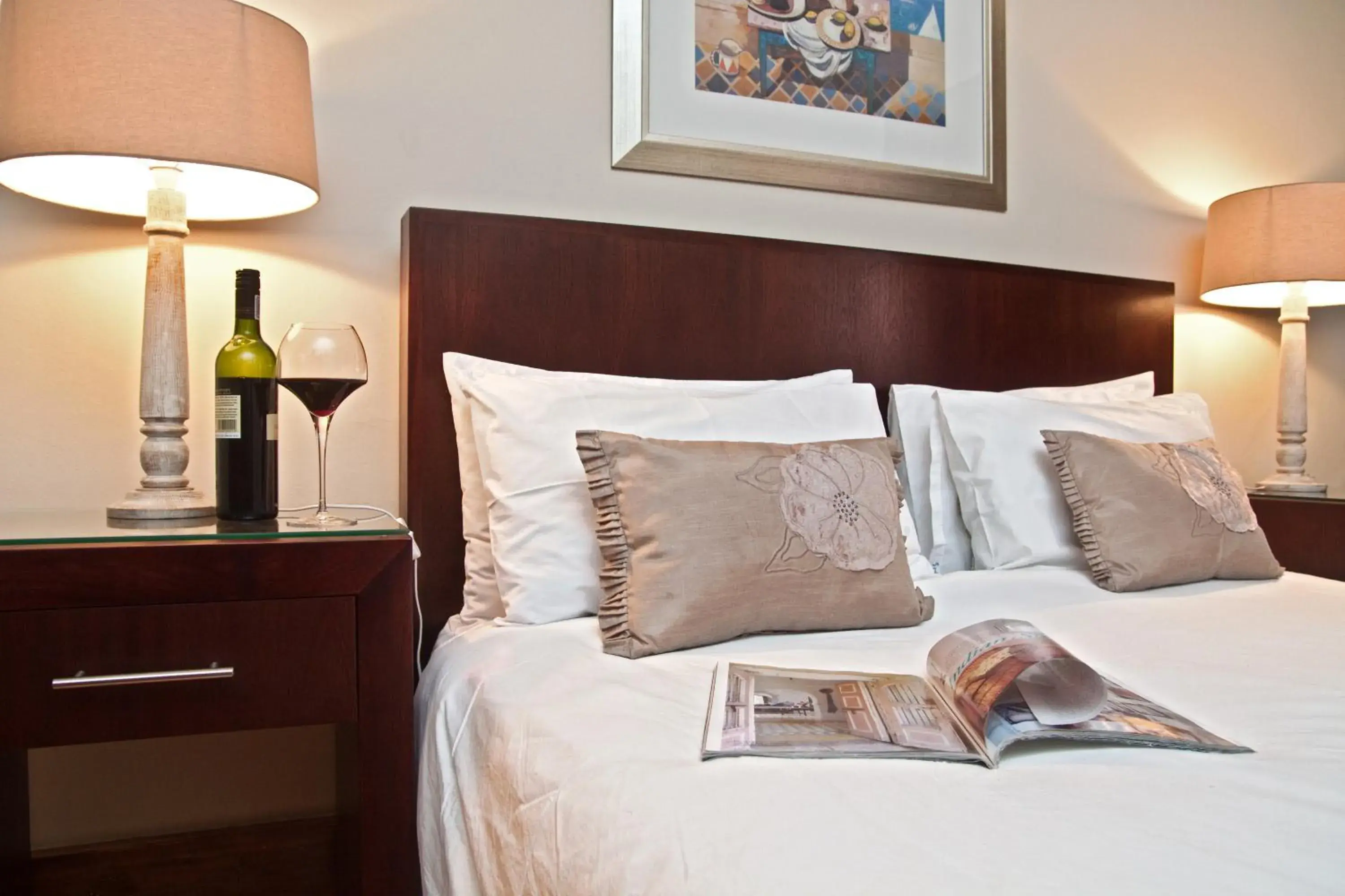 Standard Double Room in Brooklyn Guesthouses Standard Double Room in Brooklyn Guesthouses