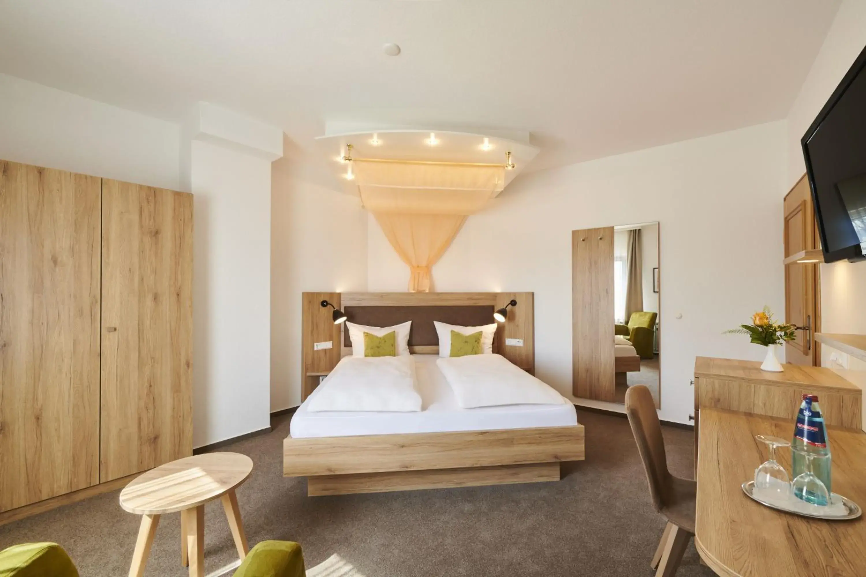 Comfort Double Room - single occupancy in Kreuz-Post Hotel-Restaurant-SPA Comfort Double Room - single occupancy in Kreuz-Post Hotel-Restaurant-SPA