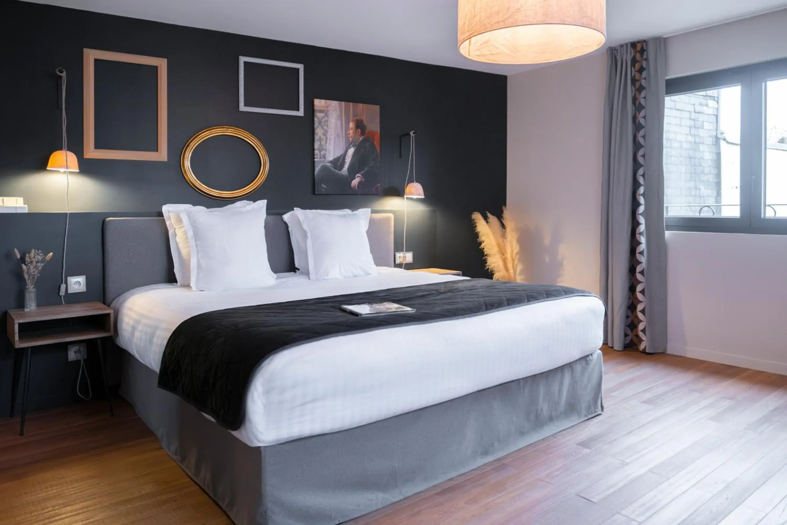 Family Room with Sofa Bed - Non-Smoking in Les Demeures de Varennes, BW Signature Collection Family Room with Sofa Bed - Non-Smoking in Les Demeures de Varennes, BW Signature Collection