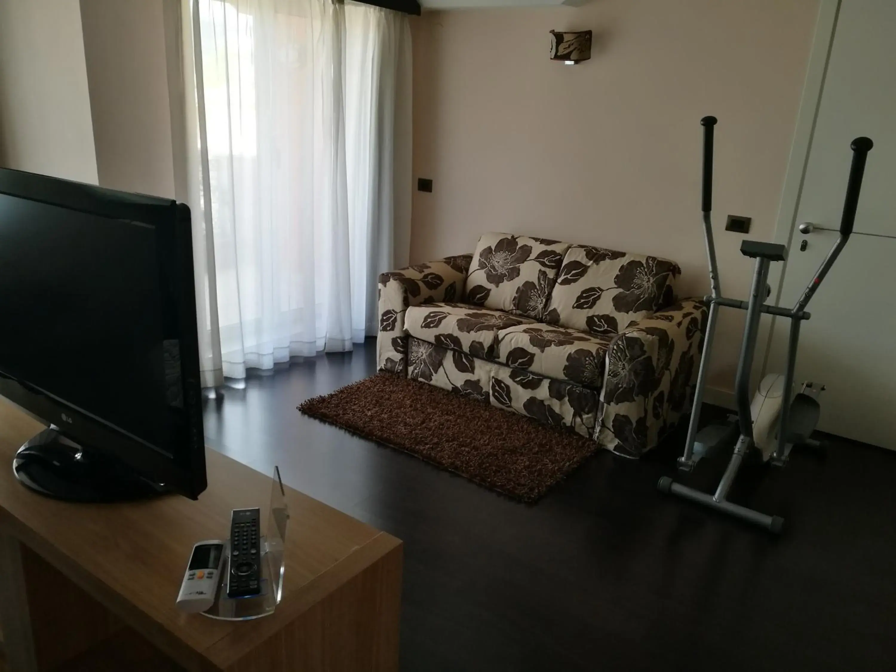 Suite - single occupancy in Hotel Bruman Suite - single occupancy in Hotel Bruman