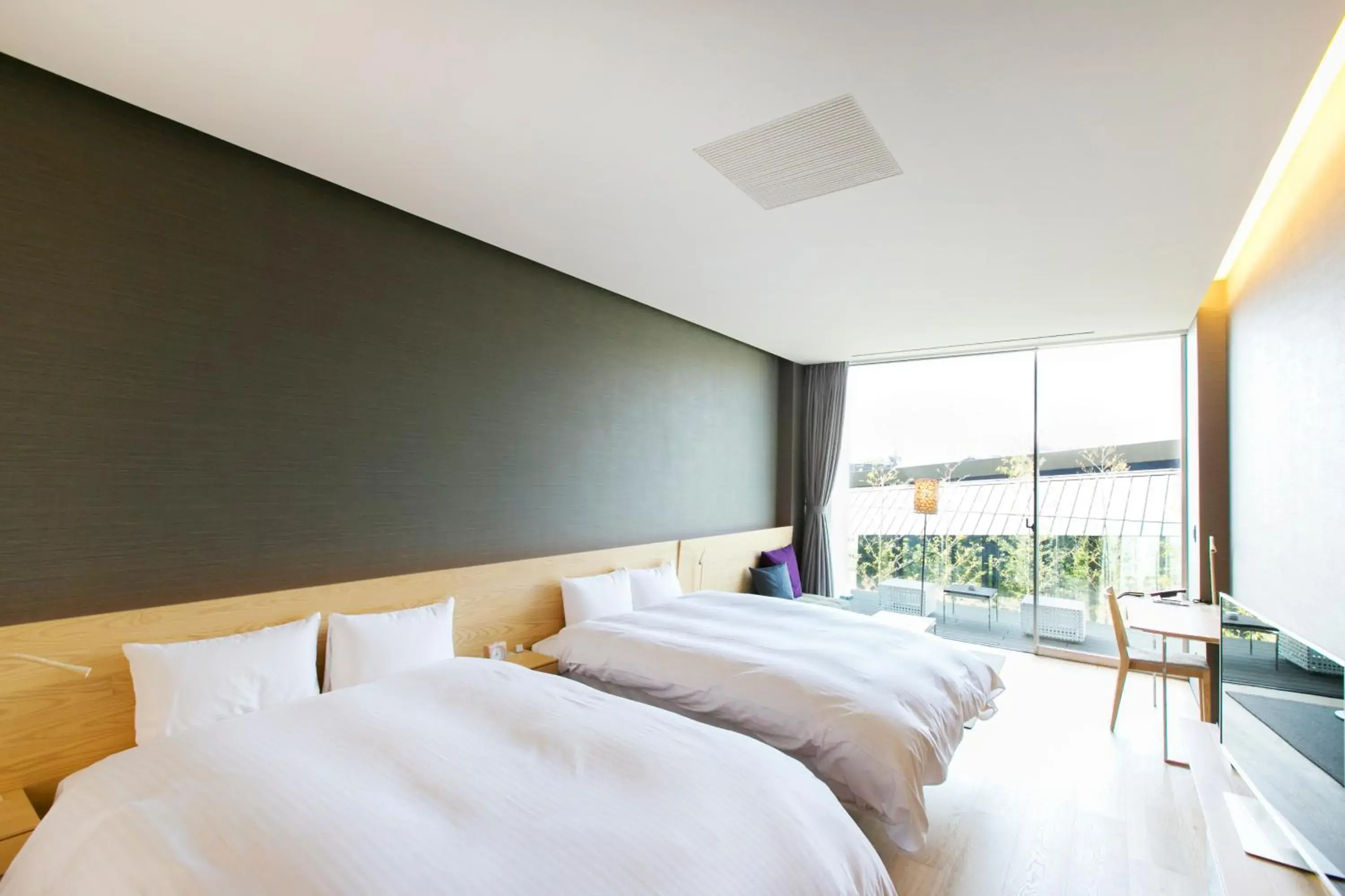 Standard Twin Room in Garden Terrace Miyazaki Hotels And Resort Standard Twin Room in Garden Terrace Miyazaki Hotels And Resort