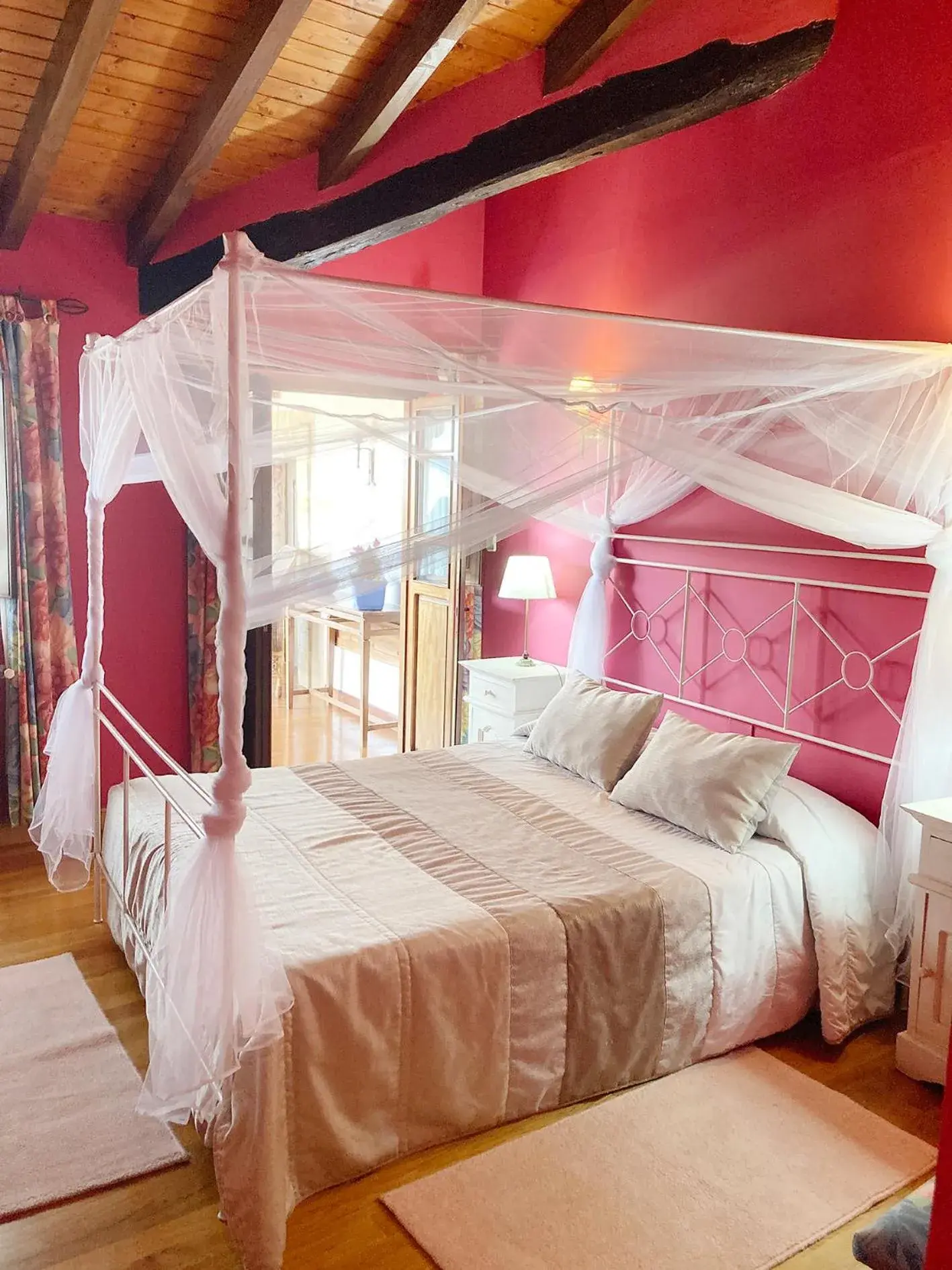 Deluxe Double Room in Posada La Casona de Los Güelitos Deluxe Double Room in Posada La Casona de Los Güelitos