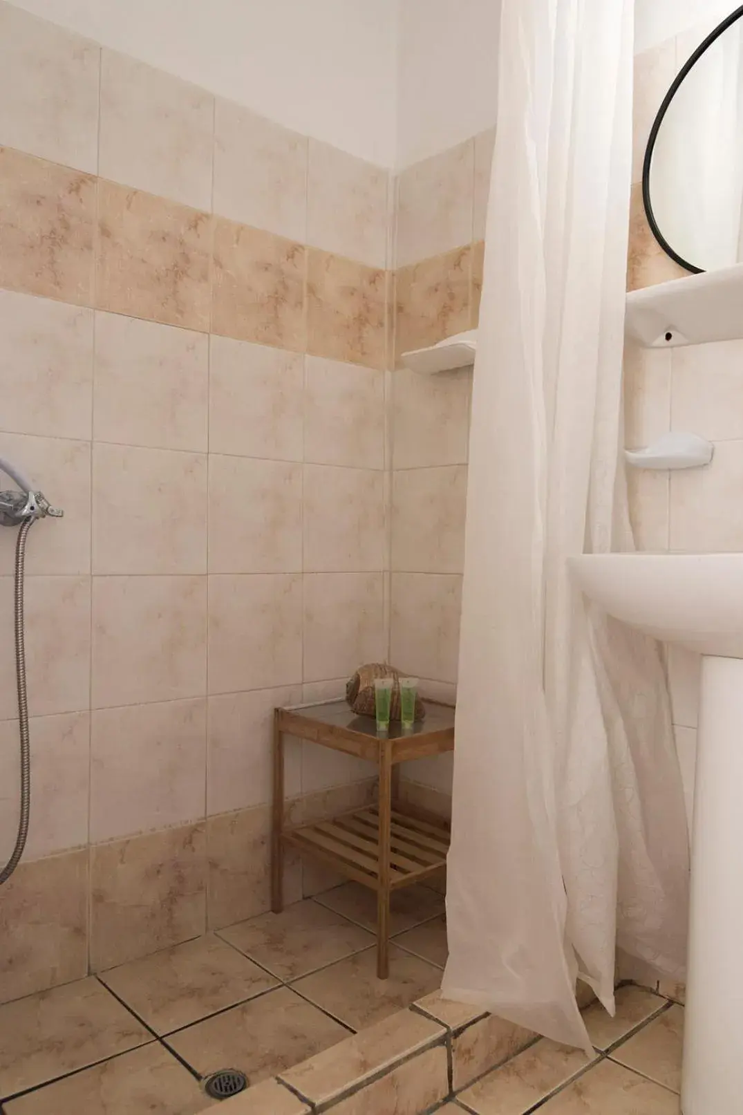 Double or Twin Room with Pool and Sea View in Armadoros Hotel / Ios Backpackers Double or Twin Room with Pool and Sea View in Armadoros Hotel / Ios Backpackers