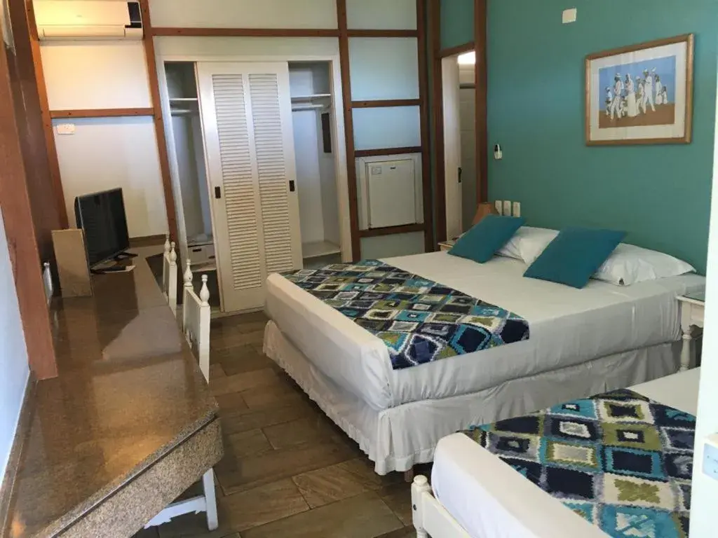 Classic Triple Room in Ubatuba Palace Hotel Classic Triple Room in Ubatuba Palace Hotel