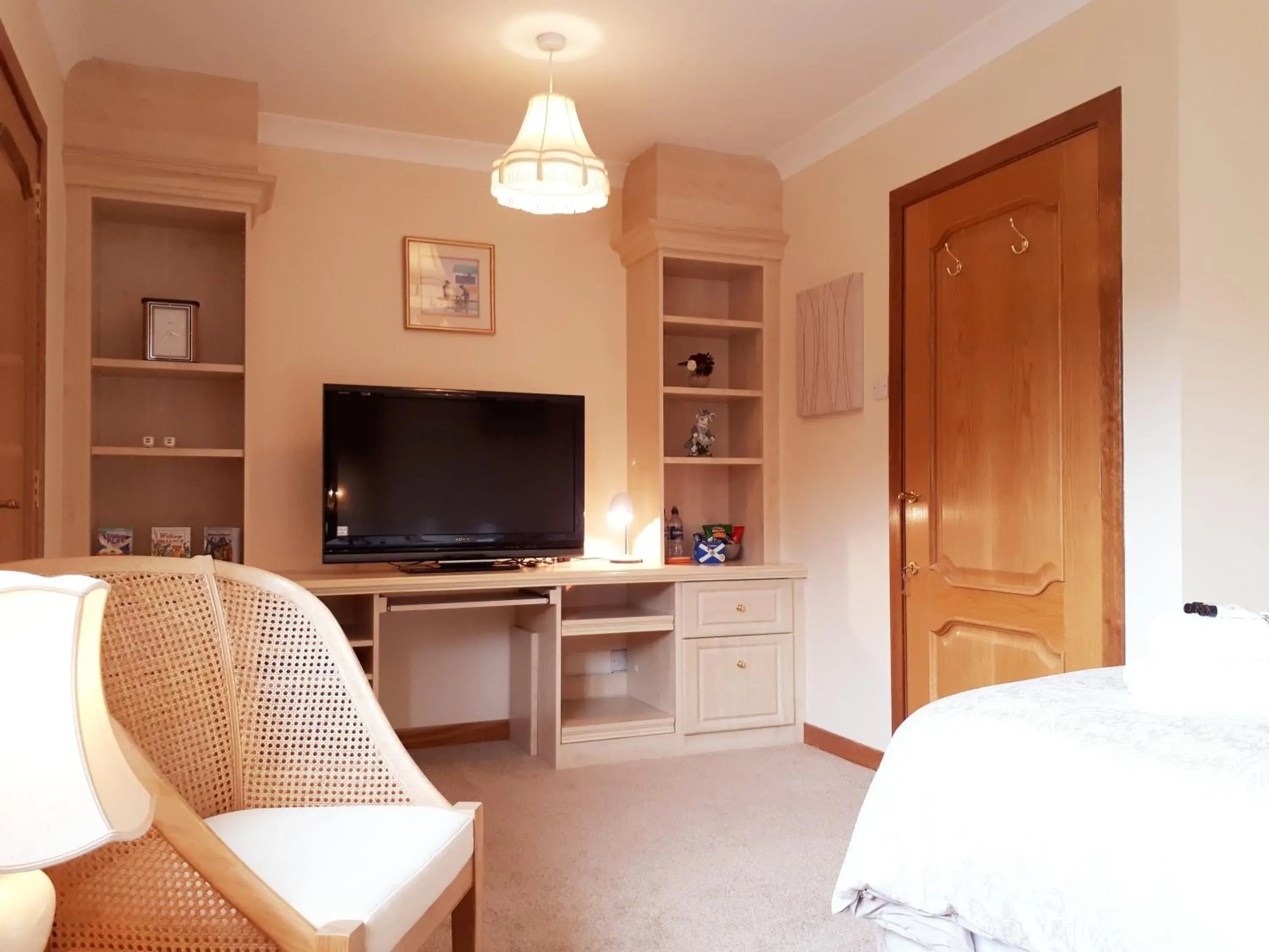 Superior King Room in High March Superior King Room in High March