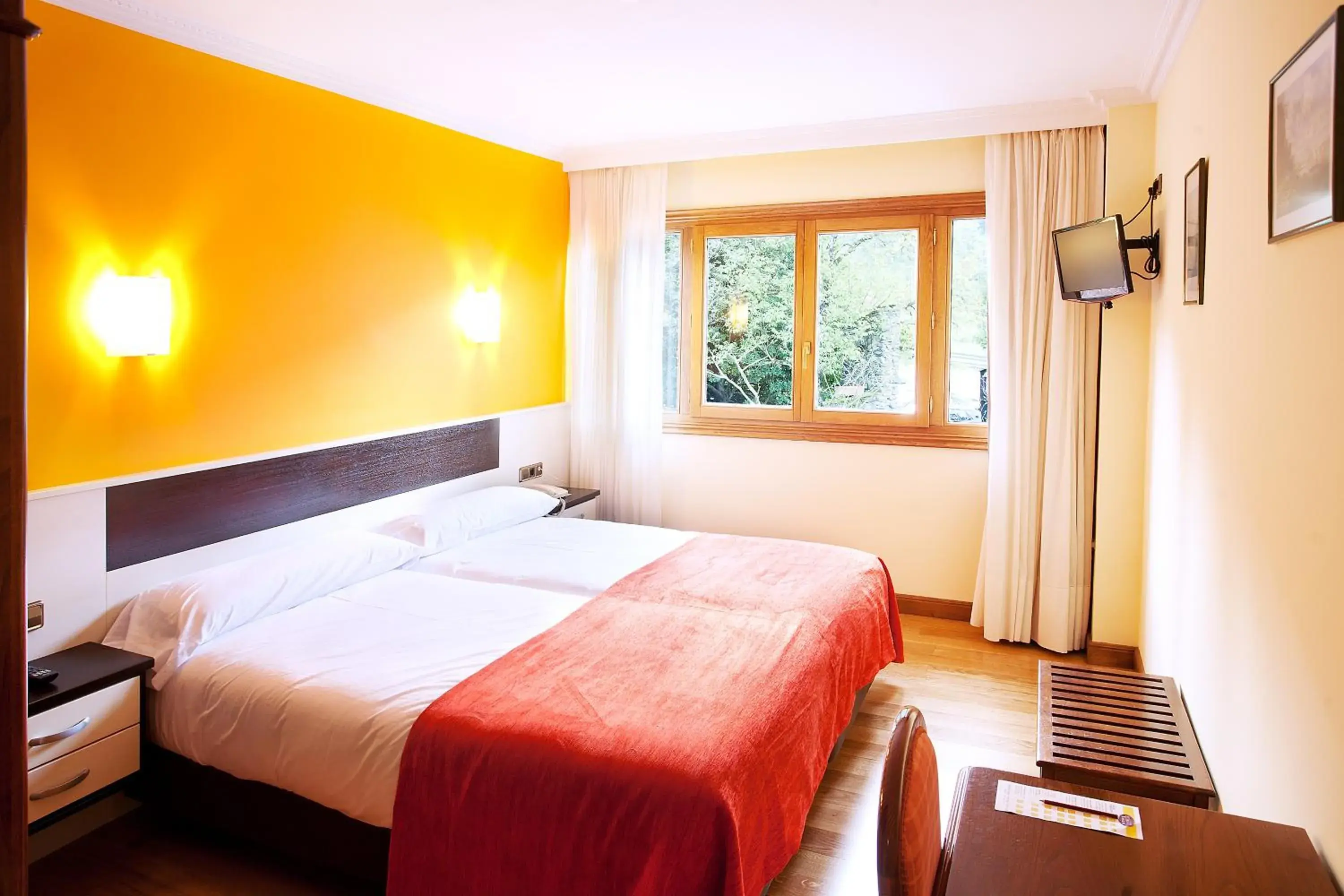 Twin Room in Hotel Venta de Etxalar Twin Room in Hotel Venta de Etxalar