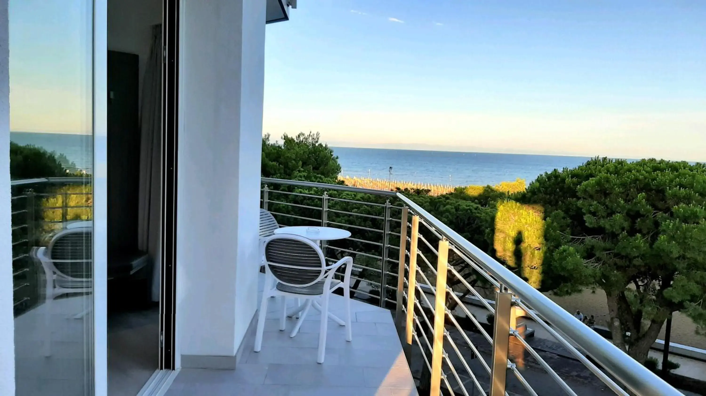 King Room in Grand Hotel Playa King Room in Grand Hotel Playa