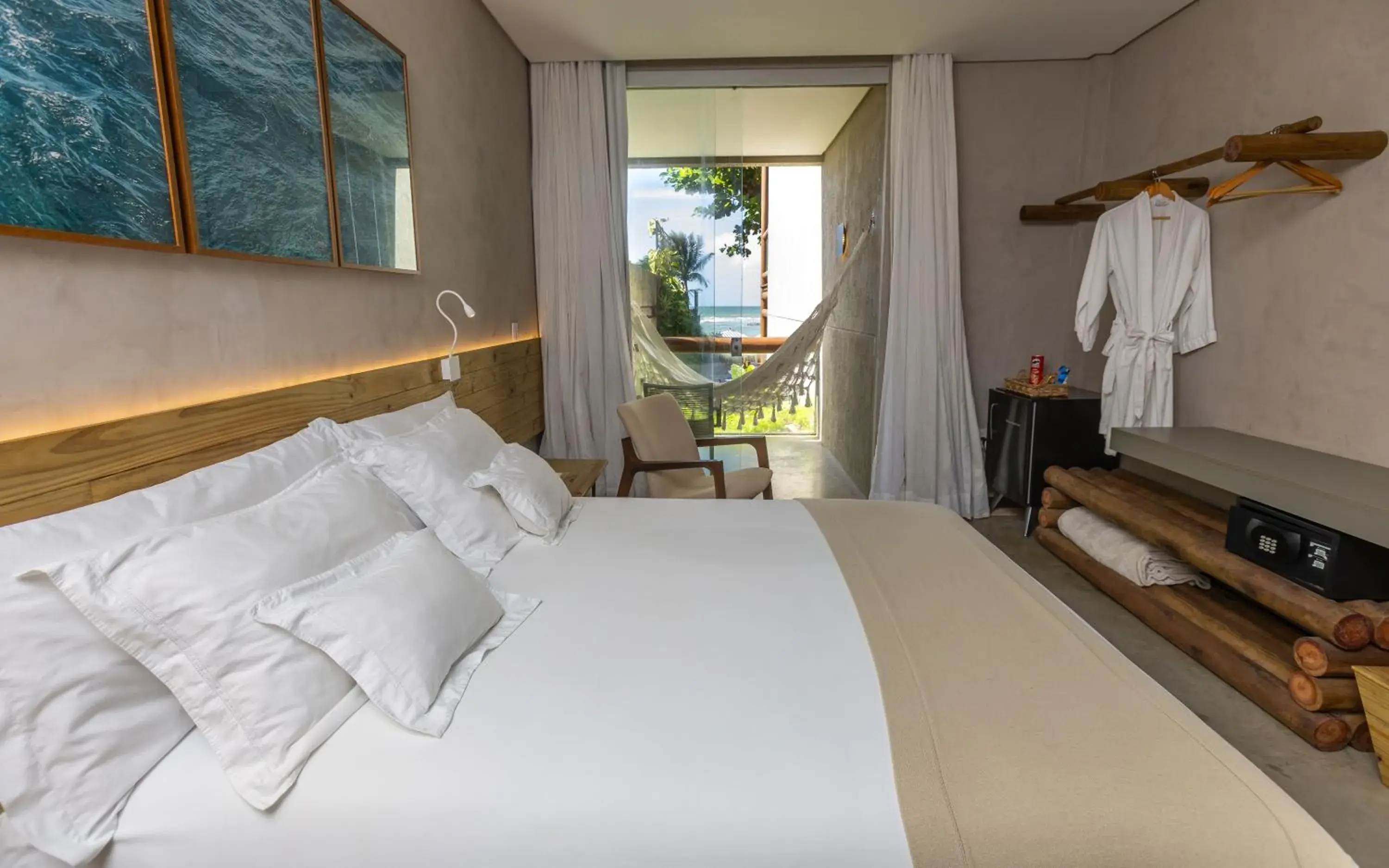 Deluxe Suite with Balcony With Sea View - Manacá II in Flor de Lis Exclusive Hotel Deluxe Suite with Balcony With Sea View - Manacá II in Flor de Lis Exclusive Hotel