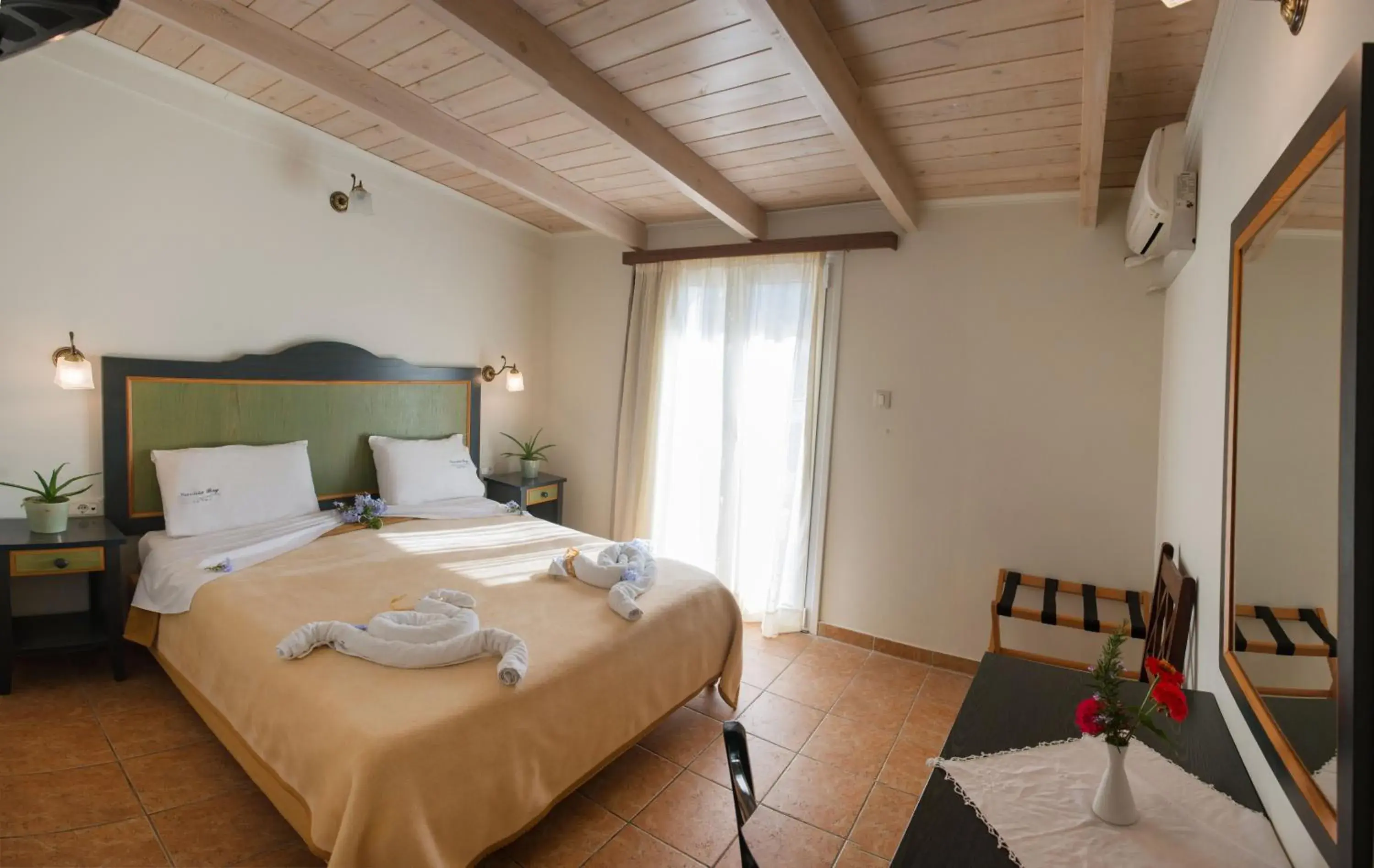 Suite (2 Adults + 2 Children) in Vassiliki Bay Hotel Suite (2 Adults + 2 Children) in Vassiliki Bay Hotel