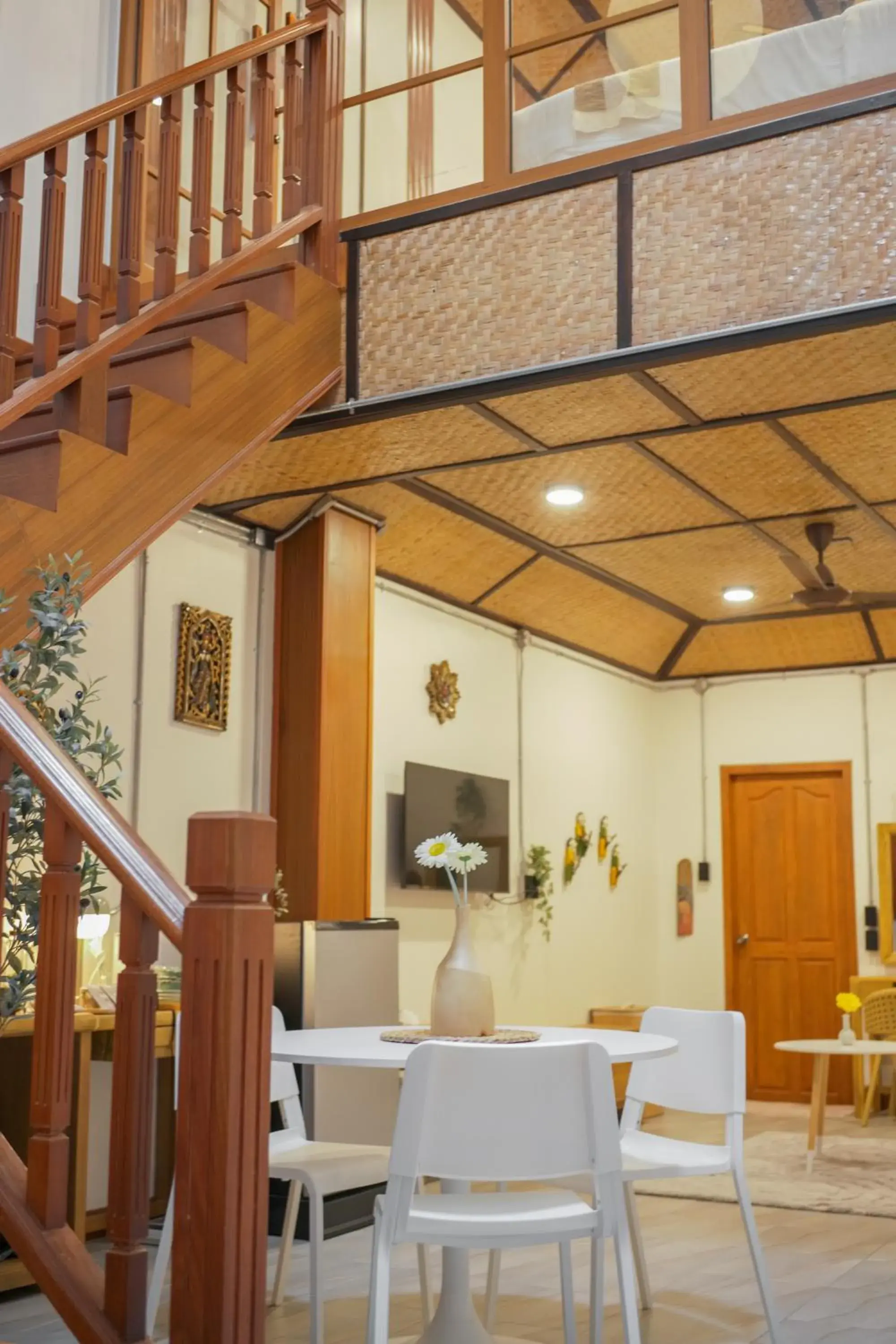 Duplex Suite in Buri Gallery House Duplex Suite in Buri Gallery House