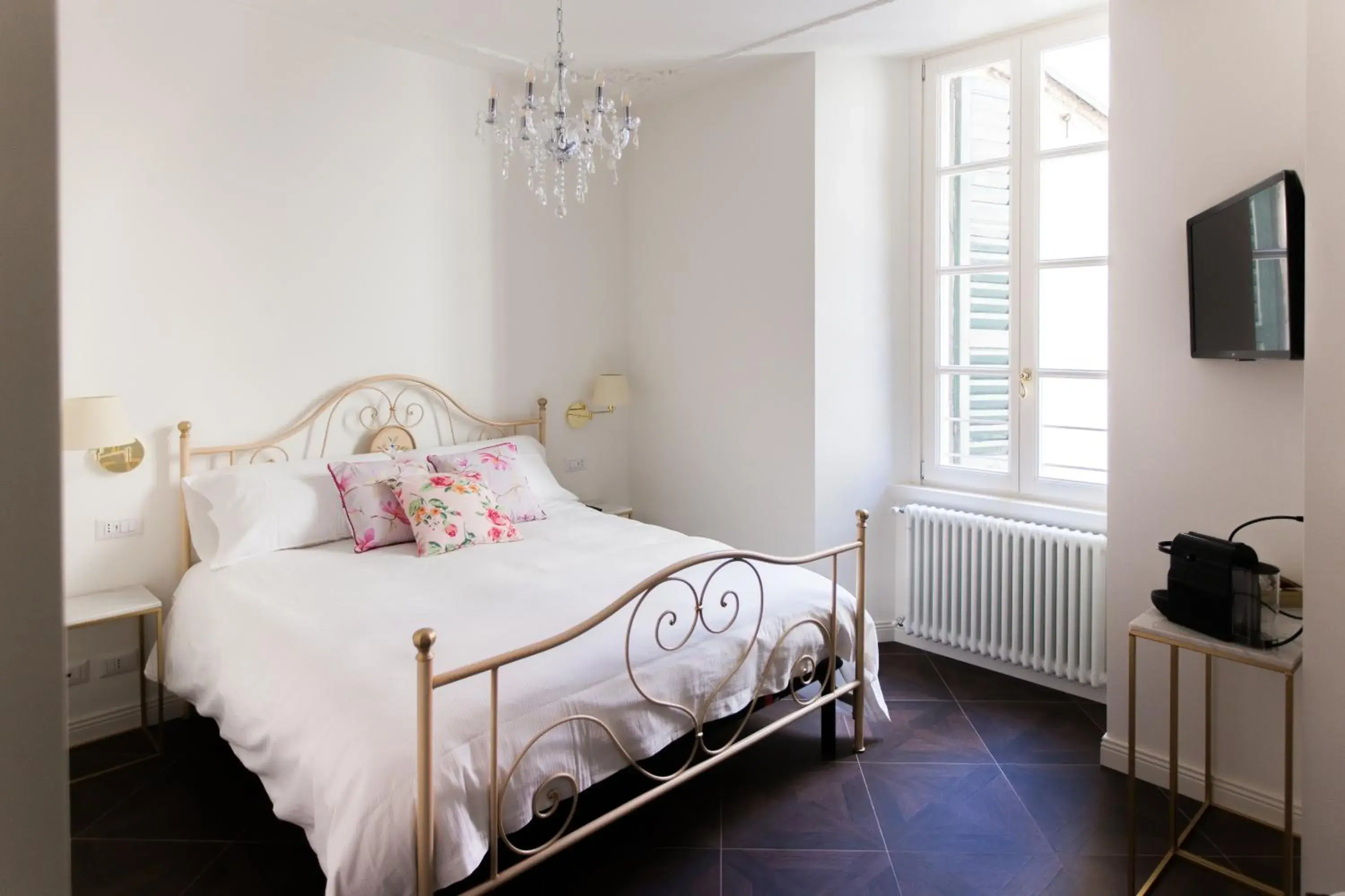 Superior King Room in Alessia's Place Superior King Room in Alessia's Place