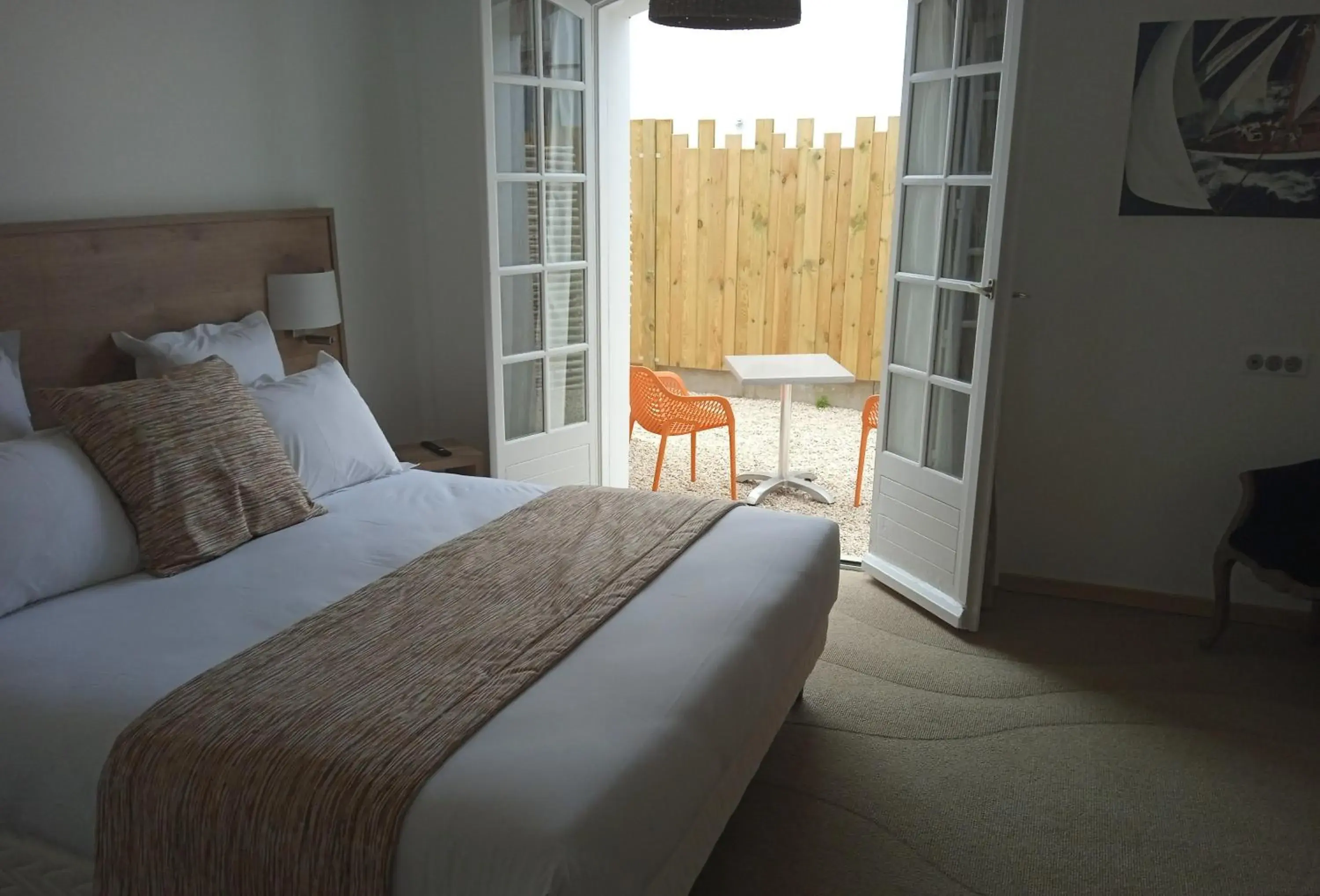 Comfort Double Room with Terrace in Hôtel Le Gois Comfort Double Room with Terrace in Hôtel Le Gois