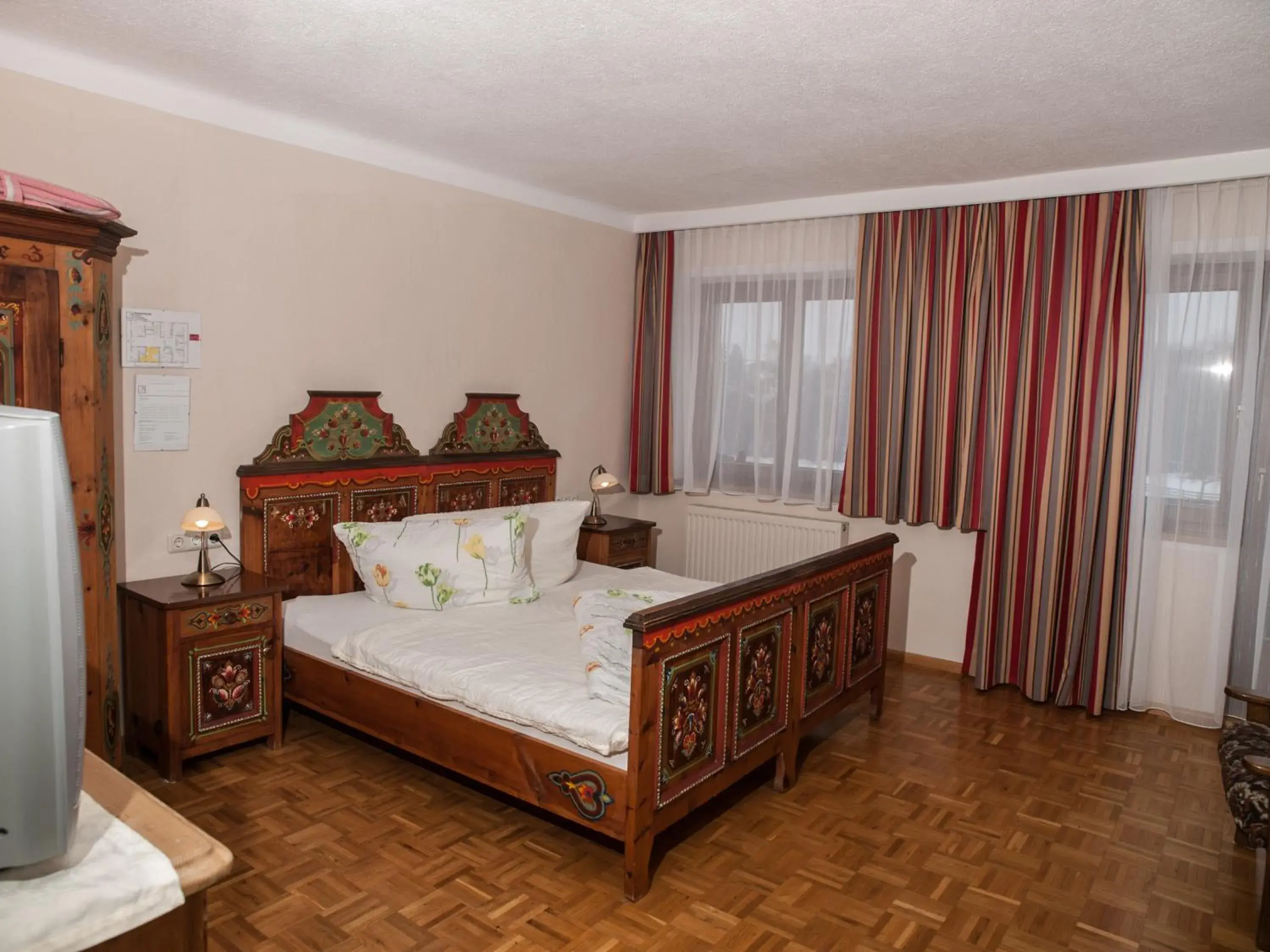 Double Room in Pension Handle Double Room in Pension Handle