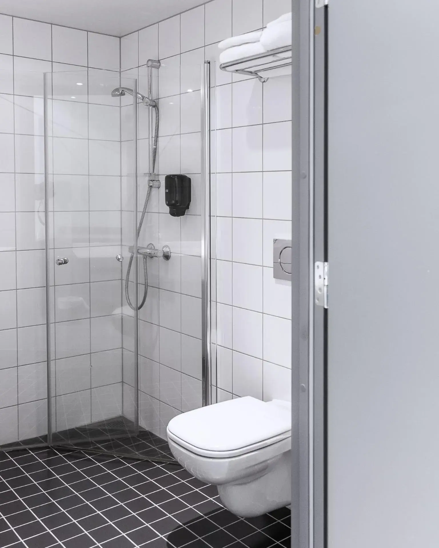 Superior Twin Room with City View in Fru Haugans Hotel Superior Twin Room with City View in Fru Haugans Hotel