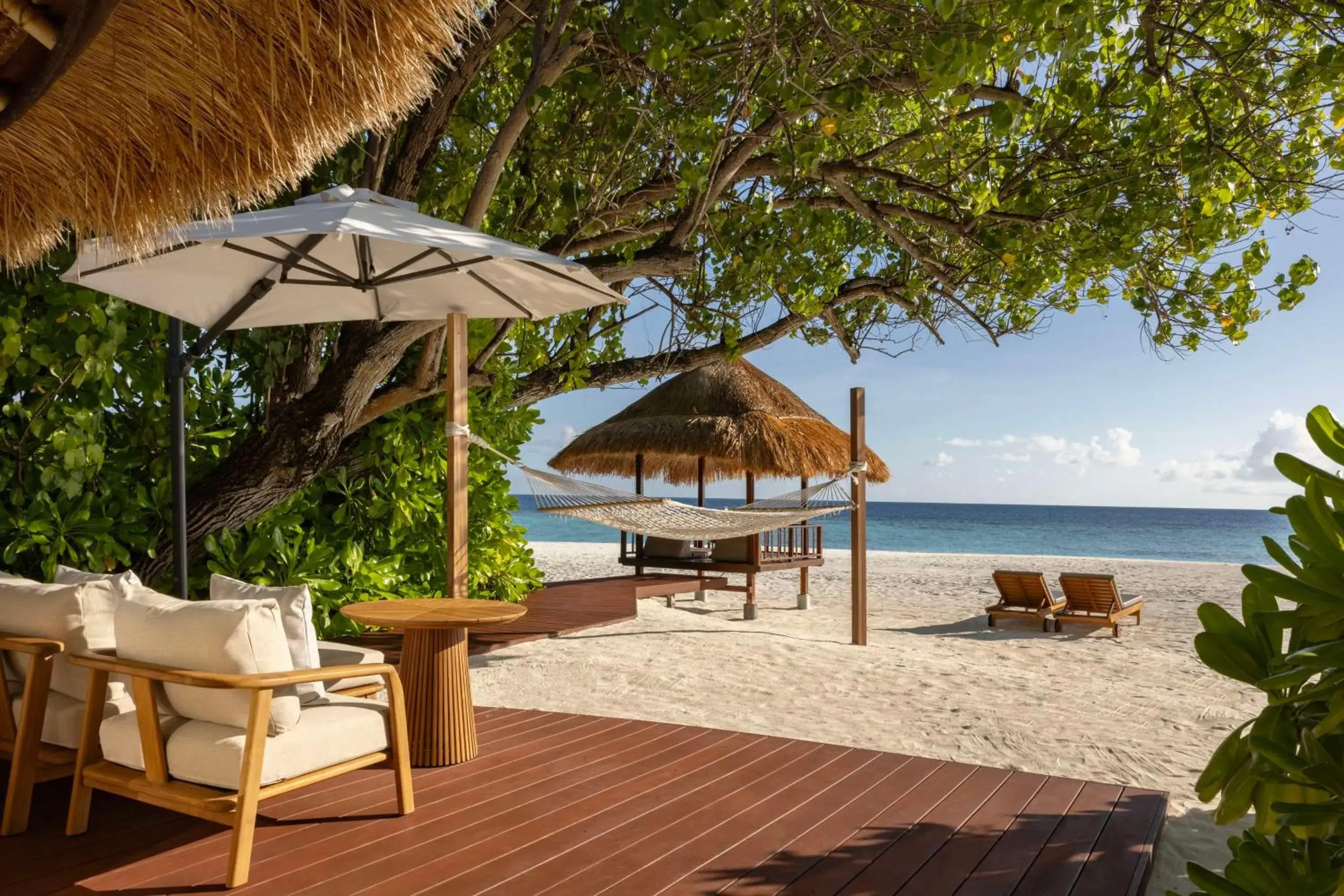 Beachfront Pool Villa with Free Transfer in Banyan Tree Vabbinfaru Beachfront Pool Villa with Free Transfer in Banyan Tree Vabbinfaru