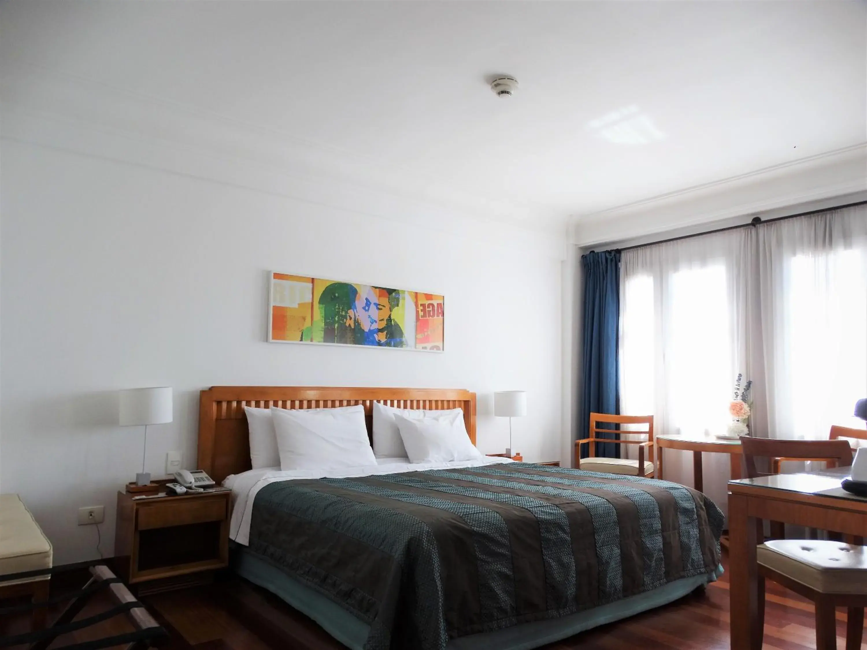 Standard Double Room in Hotel De La Opera Standard Double Room in Hotel De La Opera