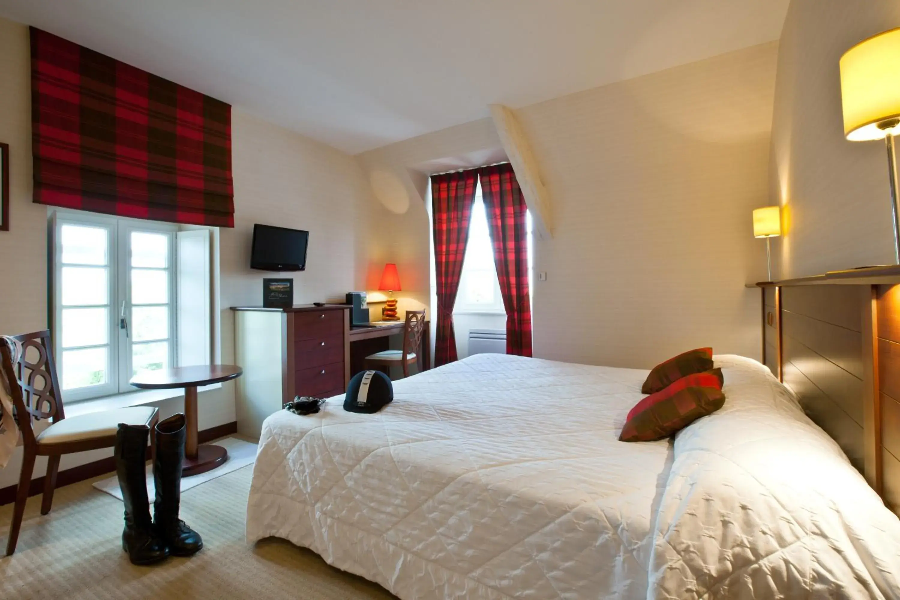 Deluxe Double Room in Hotel Spa La Malouinière Des Longchamps - Saint-Malo Deluxe Double Room in Hotel Spa La Malouinière Des Longchamps - Saint-Malo