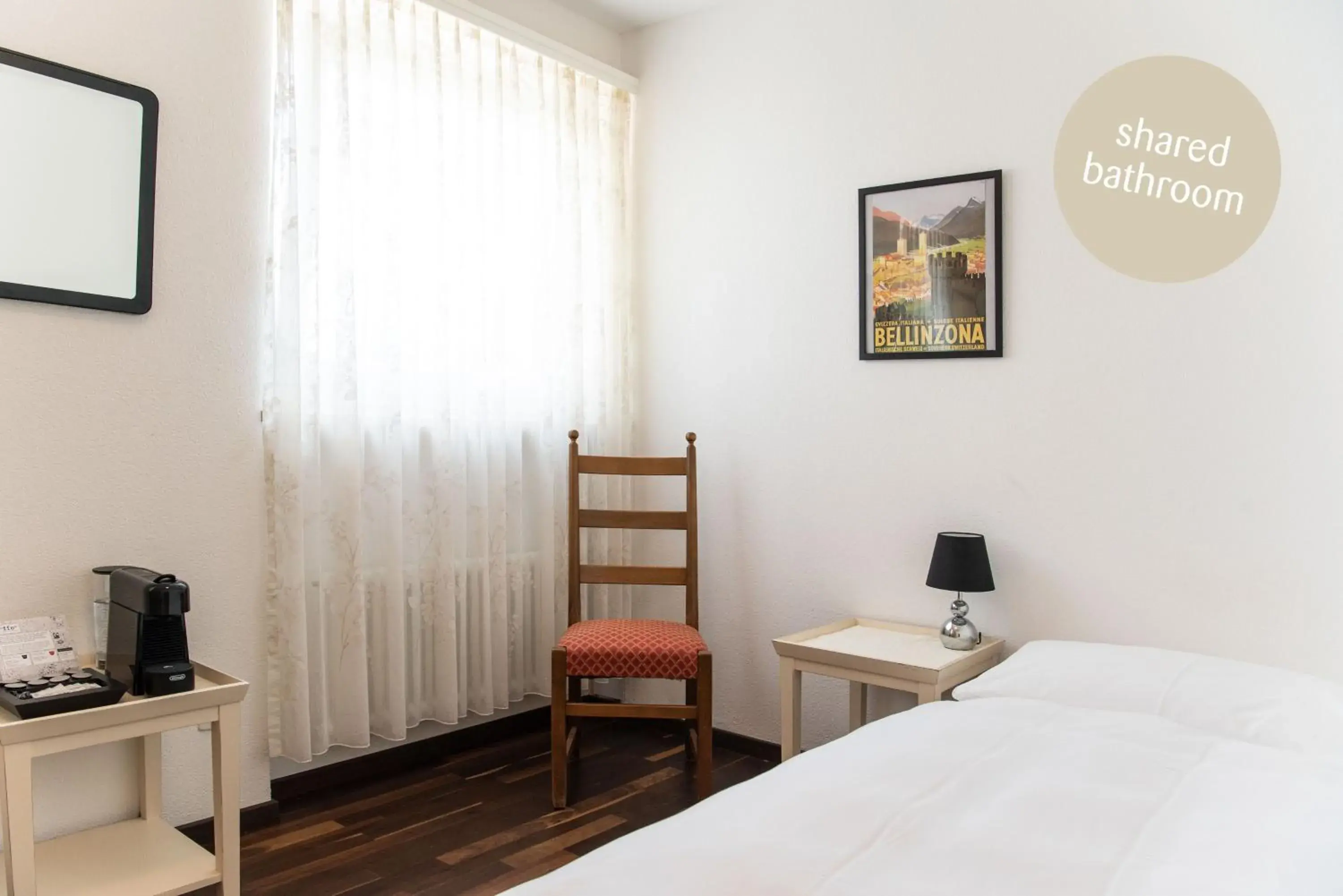 Single Room with Shared Bathroom - single occupancy in Hotel Polo Single Room with Shared Bathroom - single occupancy in Hotel Polo