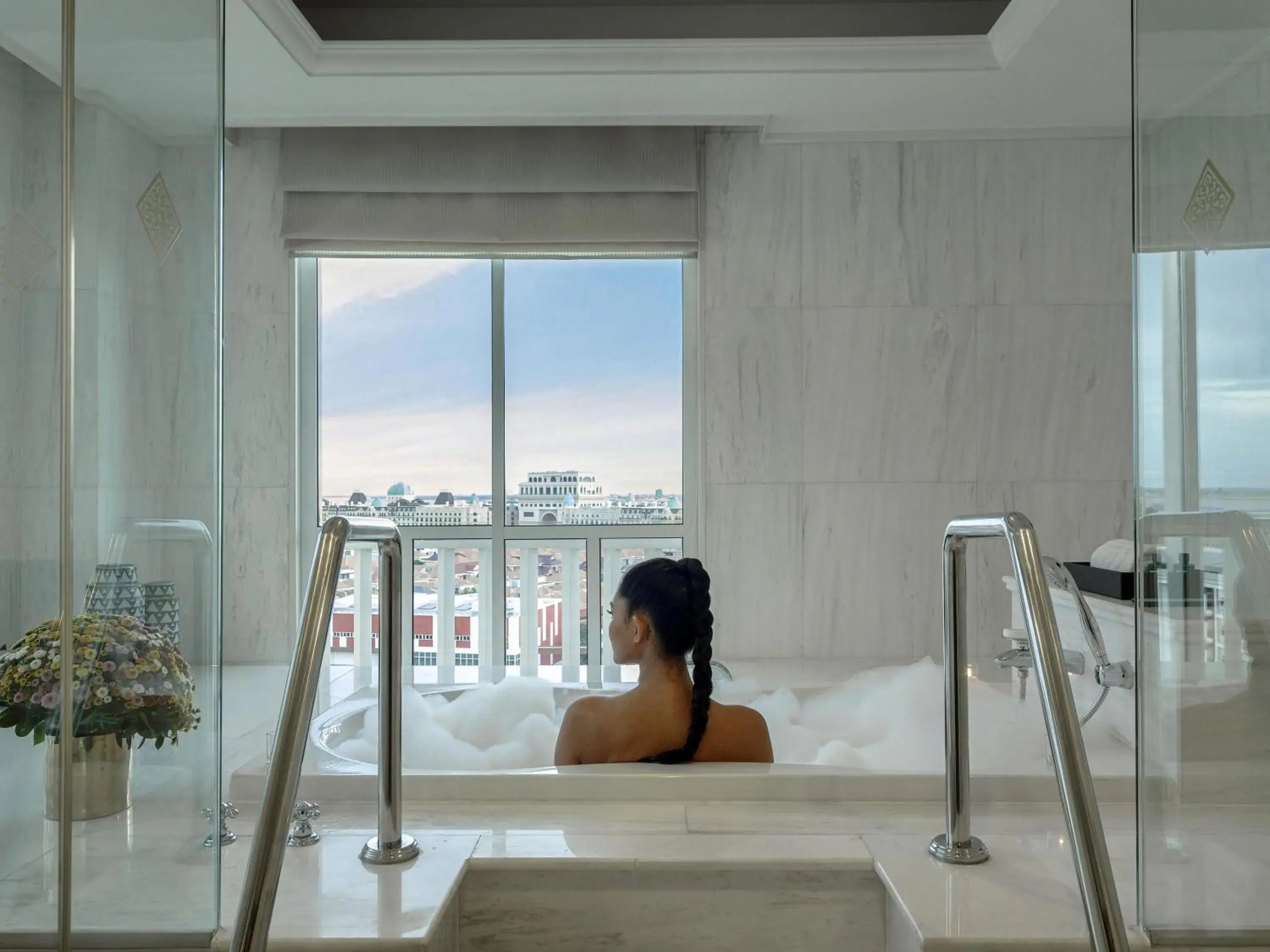 Prestige Suite with Executive Lounge Access in Sofitel Phnom Penh Phokeethra Prestige Suite with Executive Lounge Access in Sofitel Phnom Penh Phokeethra