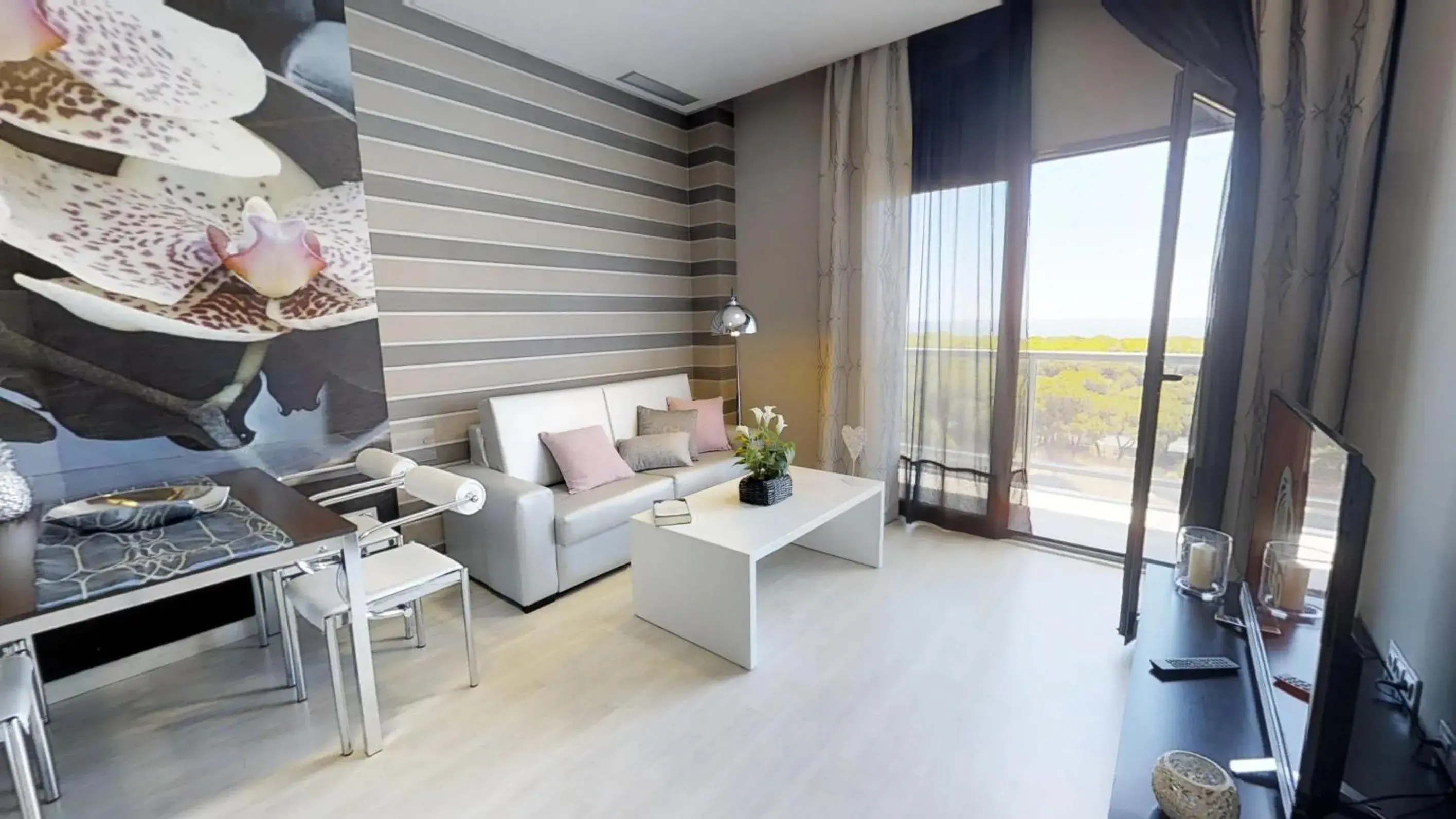 Suite Apartment with Sea View in Leo Deluxe Punta Umbría Suite Apartment with Sea View in Leo Deluxe Punta Umbría