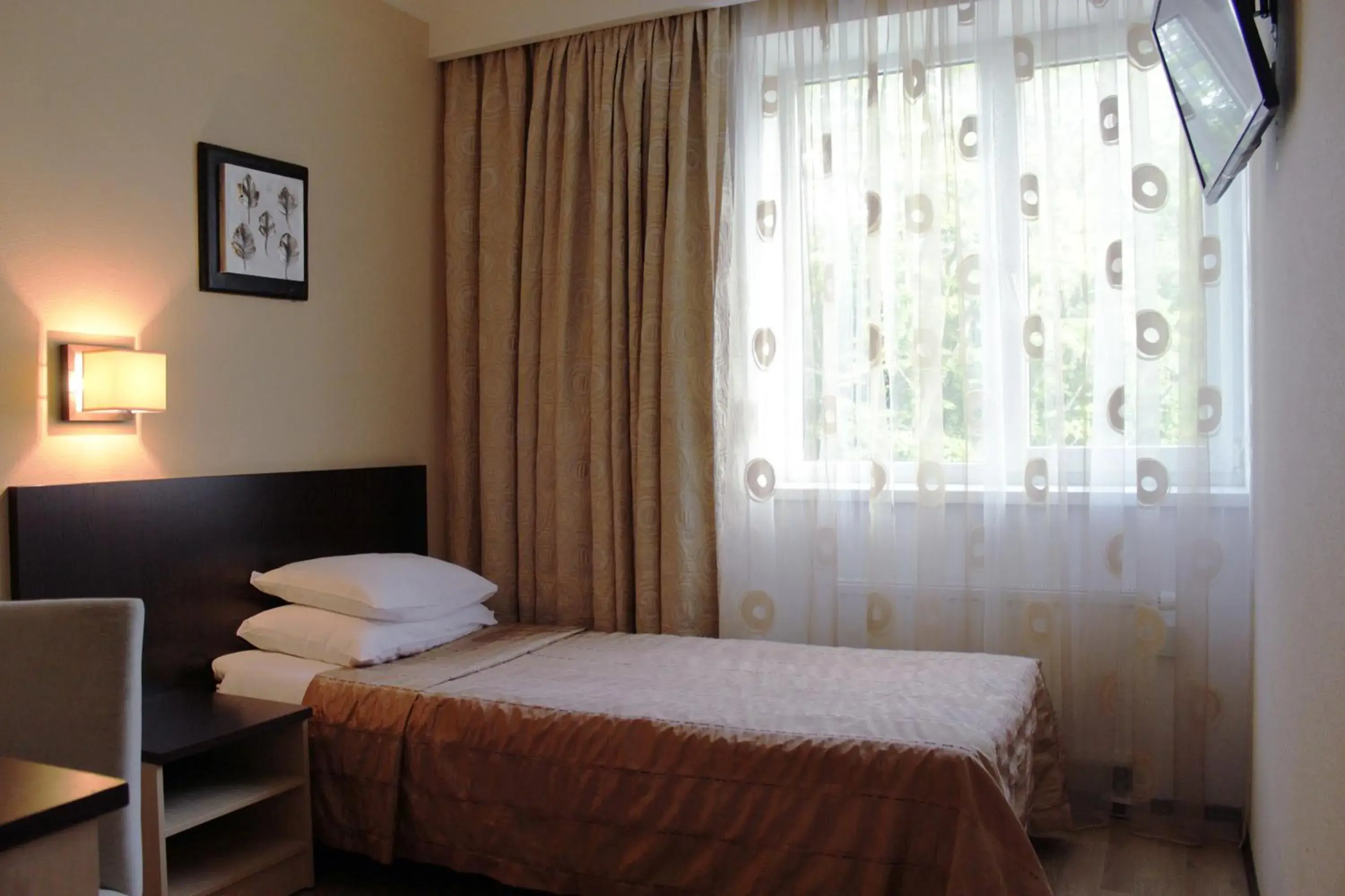 Single Room with Pool and Sauna Access in Hotel Rocca al Mare Single Room with Pool and Sauna Access in Hotel Rocca al Mare