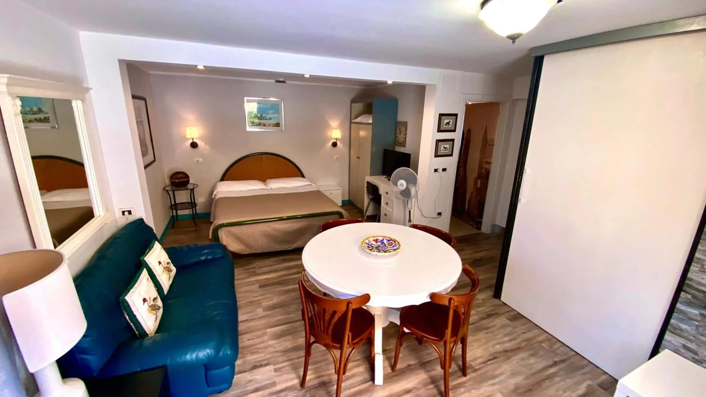 Superior Double Room in Residence Al Lago Superior Double Room in Residence Al Lago