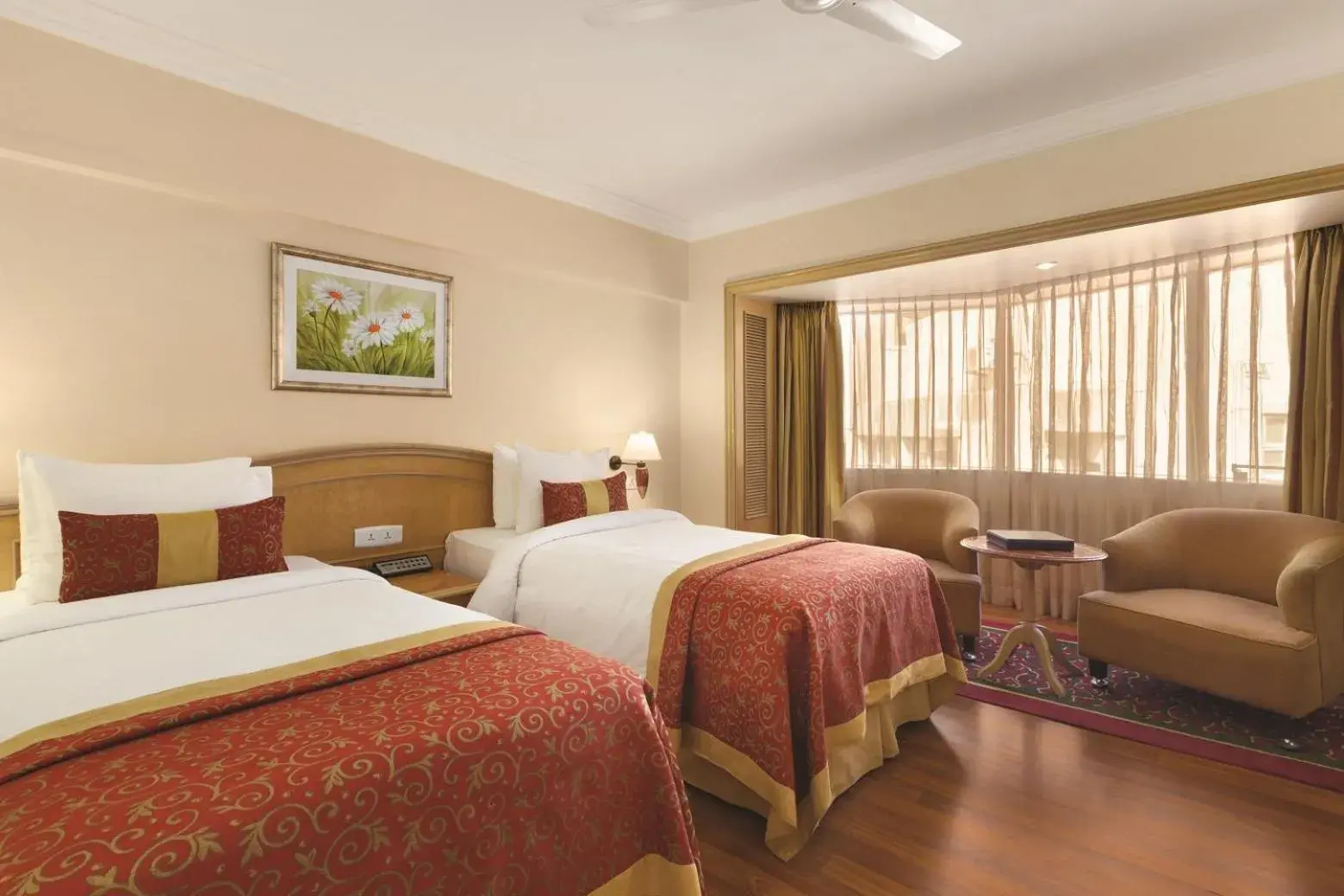 Deluxe Room in Ramada Plaza By Wyndham Palm Grove Deluxe Room in Ramada Plaza By Wyndham Palm Grove