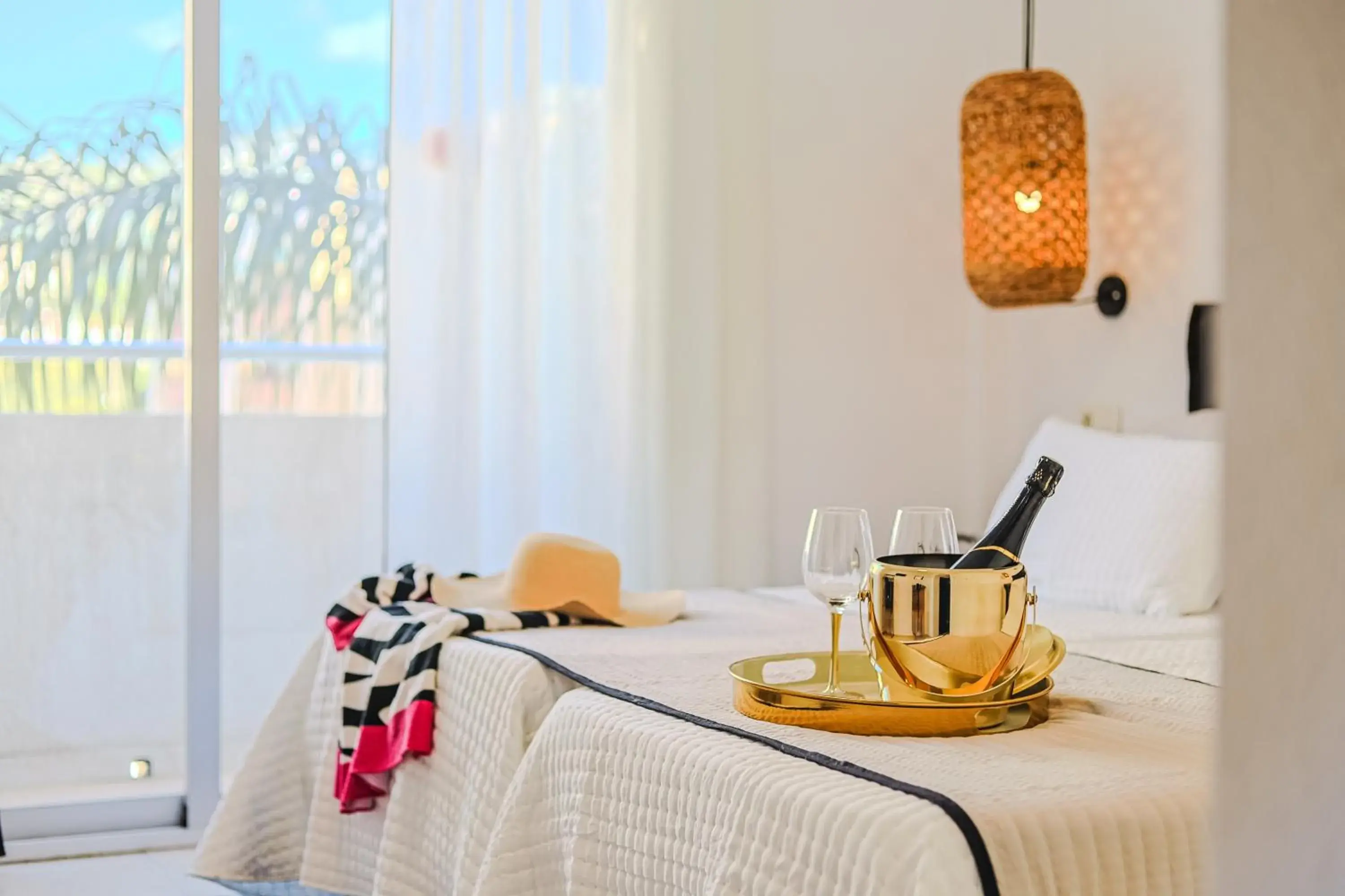 Double or Twin Room in Hotel Olas de Almuñécar Double or Twin Room in Hotel Olas de Almuñécar