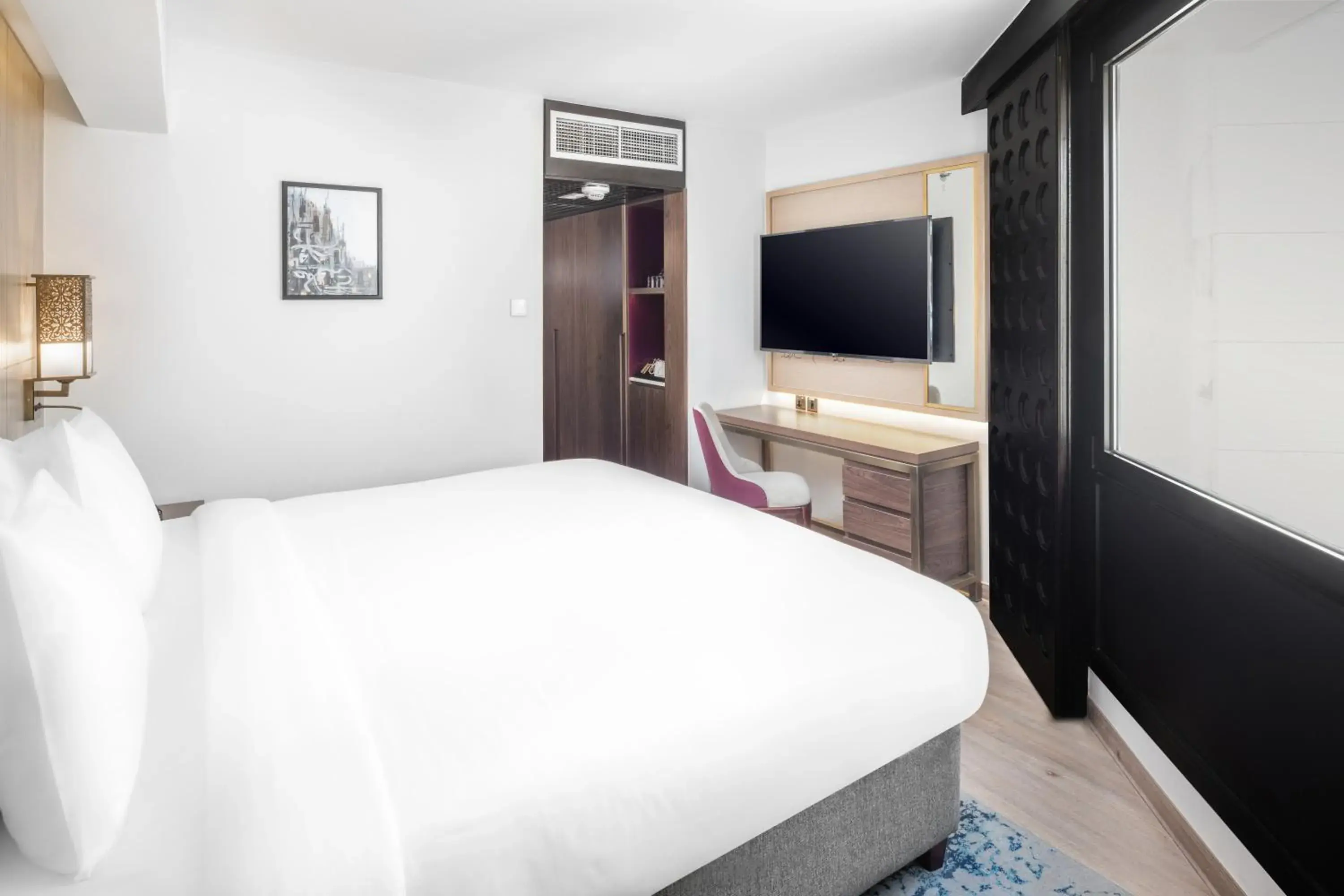 Superior King Room in Makarem Ajyad Makkah Hotel Superior King Room in Makarem Ajyad Makkah Hotel