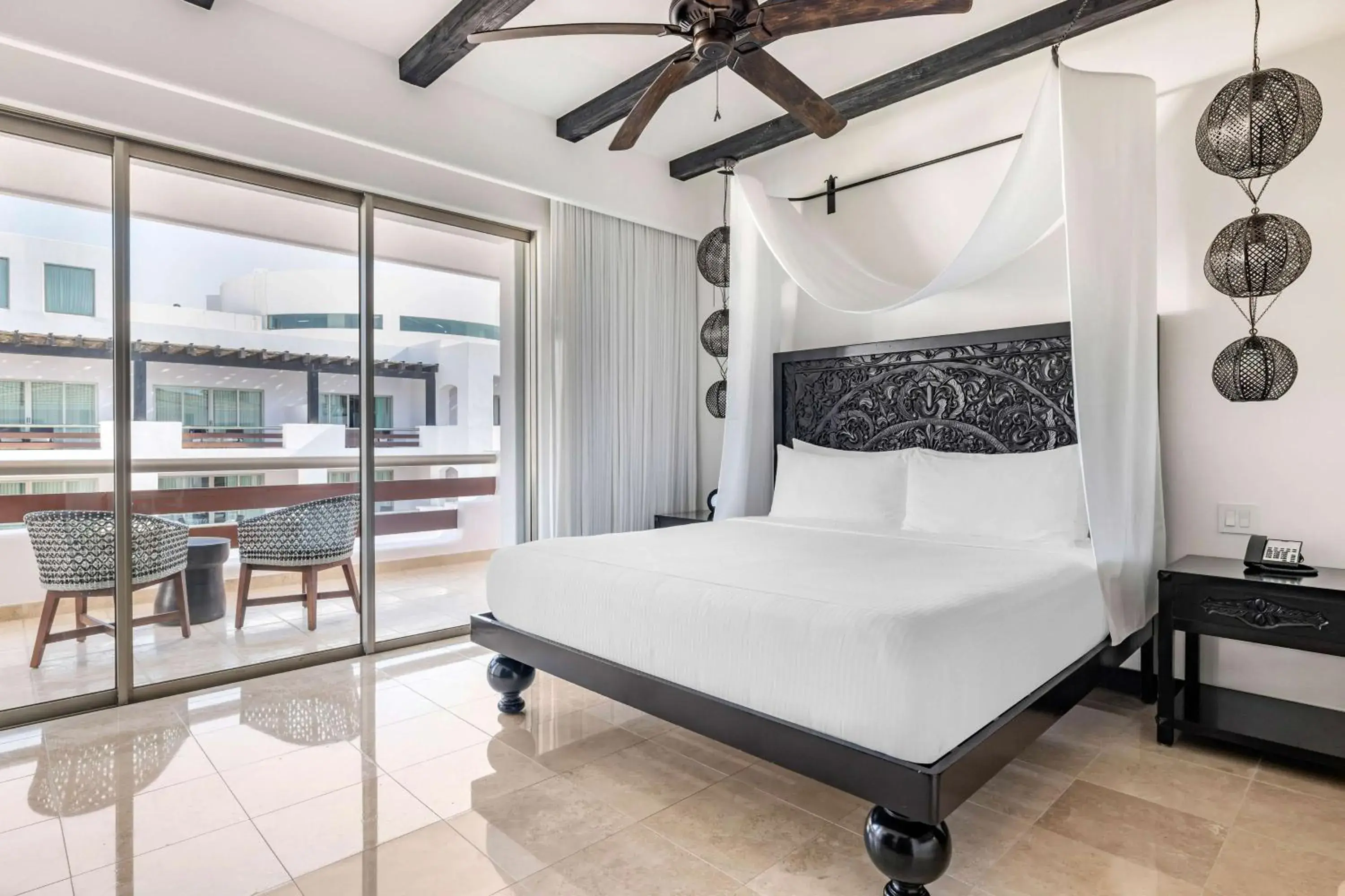 One Bedroom King Suite with Pool View and Balcony in Hilton Vacation Club Cabo Azul Los Cabos One Bedroom King Suite with Pool View and Balcony in Hilton Vacation Club Cabo Azul Los Cabos