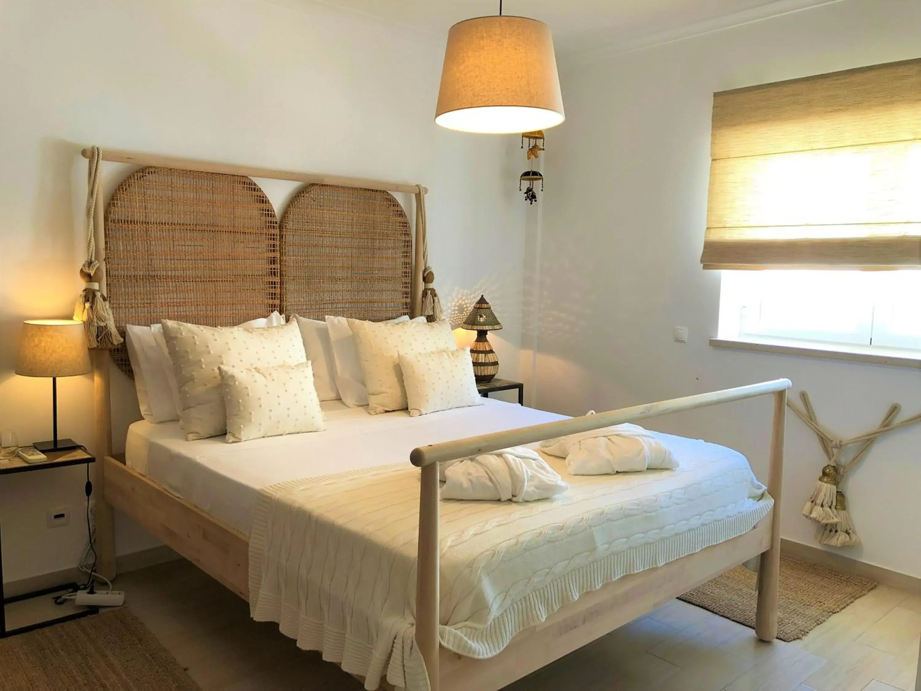 Double Room with Private External Bathroom in CALI Deluxe Holidays, Sesimbra Double Room with Private External Bathroom in CALI Deluxe Holidays, Sesimbra