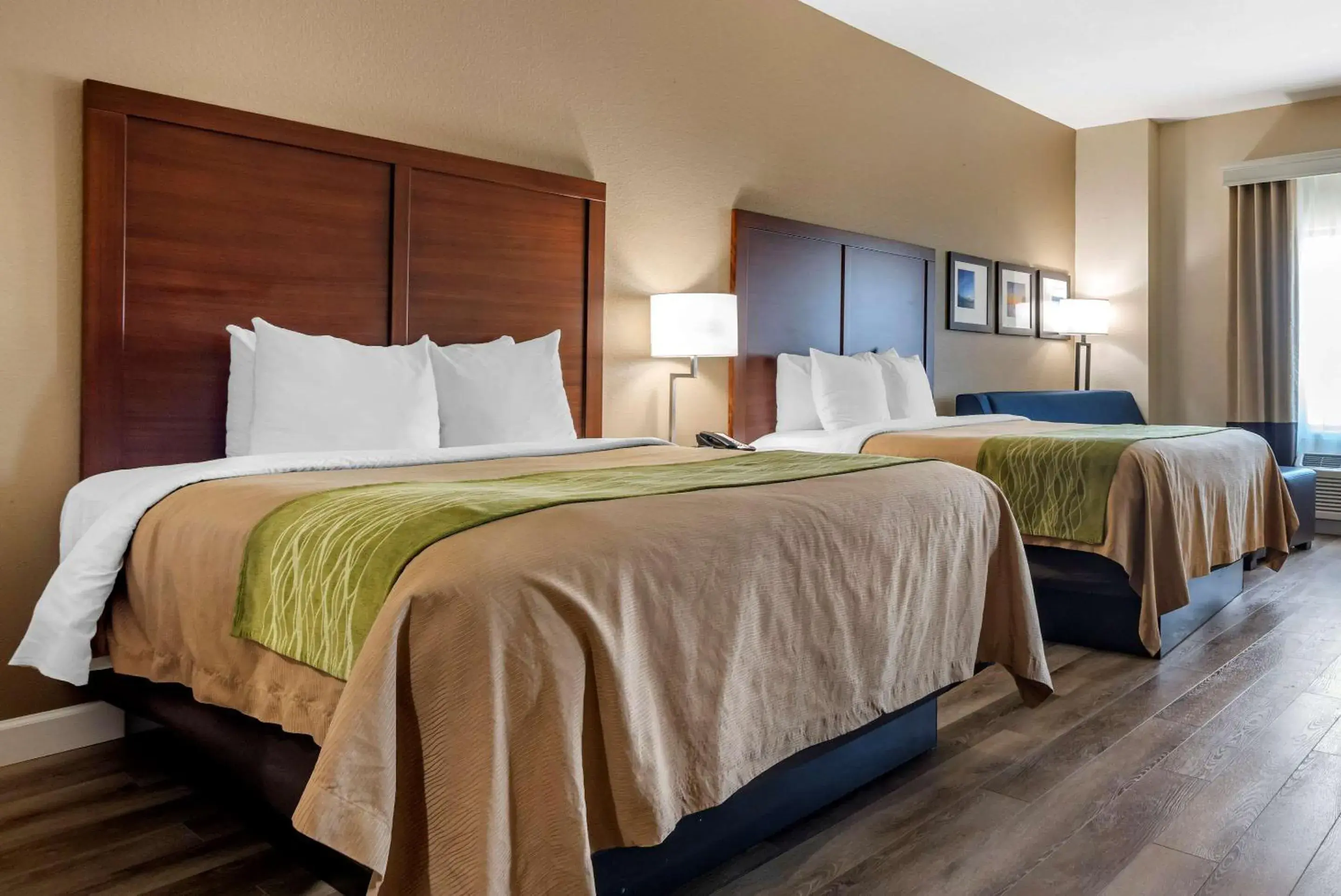 Queen Suite in Comfort Inn & Suites Fort Walton Beach Queen Suite in Comfort Inn & Suites Fort Walton Beach