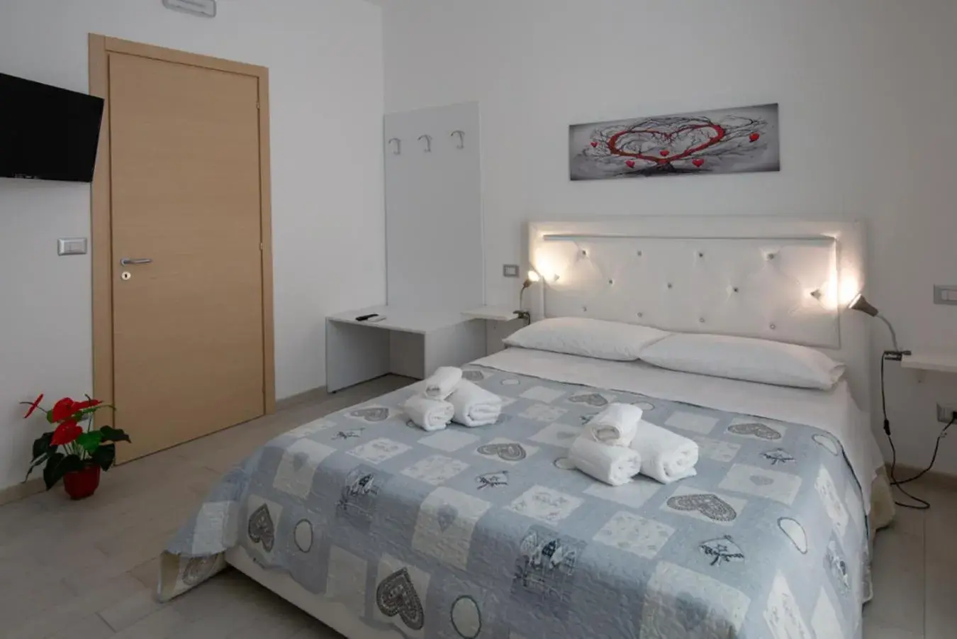 Triple Room with Private Bathroom - single occupancy in B&B ARCHIMEDE Triple Room with Private Bathroom - single occupancy in B&B ARCHIMEDE