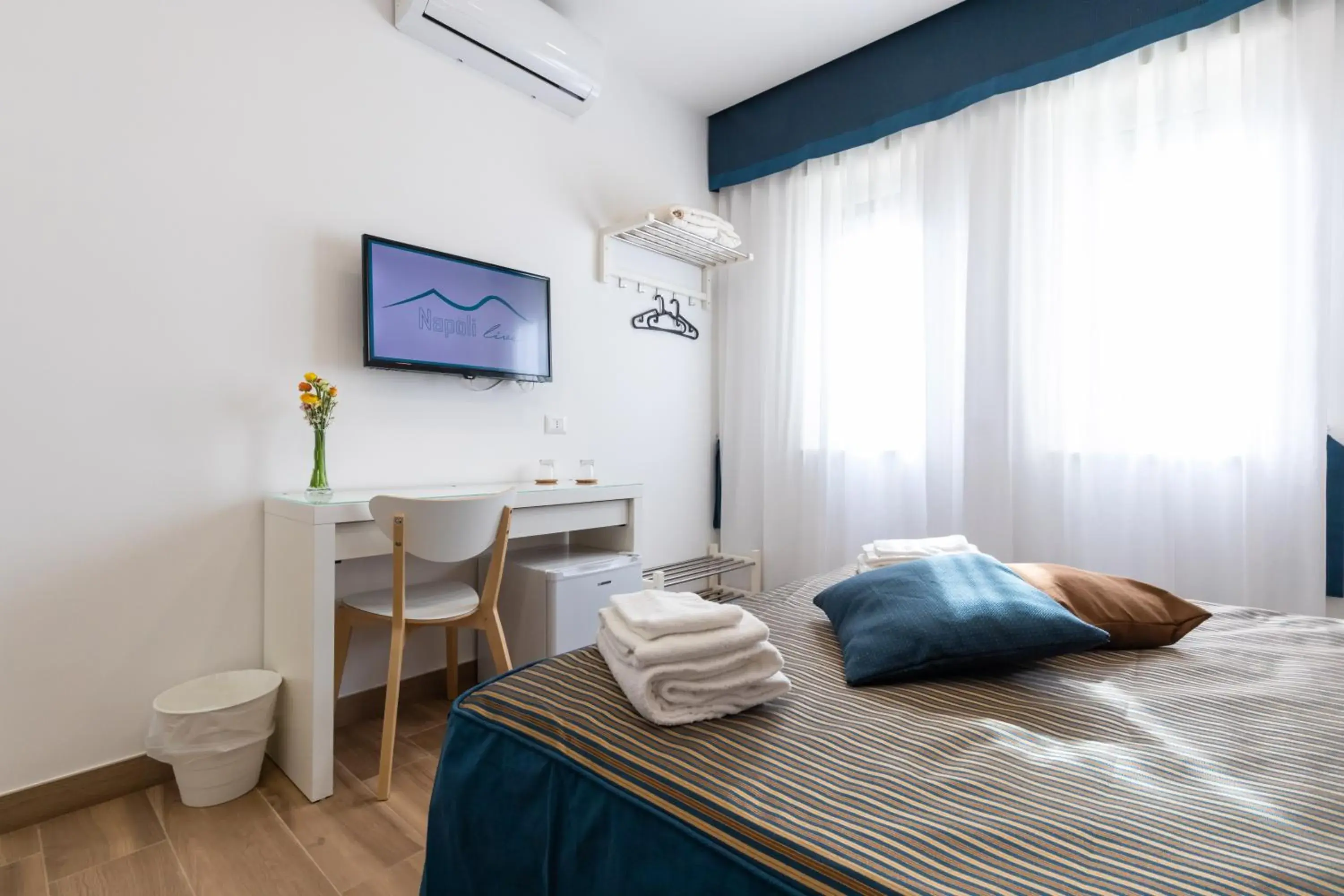 Double Room - single occupancy in Napolilive B&B Double Room - single occupancy in Napolilive B&B