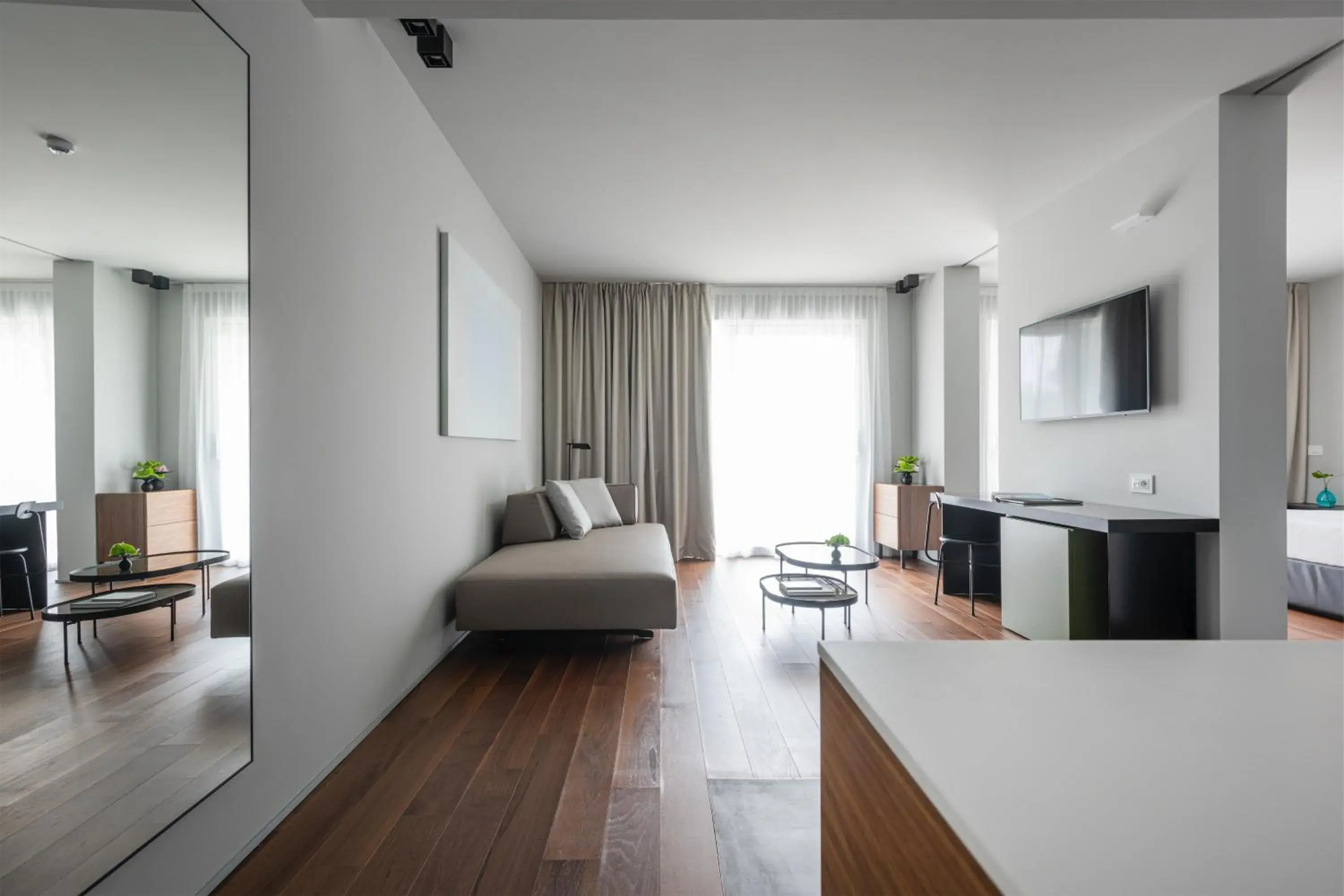 Junior Suite with Park View in Du Lac Et Du Parc Grand Resort Junior Suite with Park View in Du Lac Et Du Parc Grand Resort