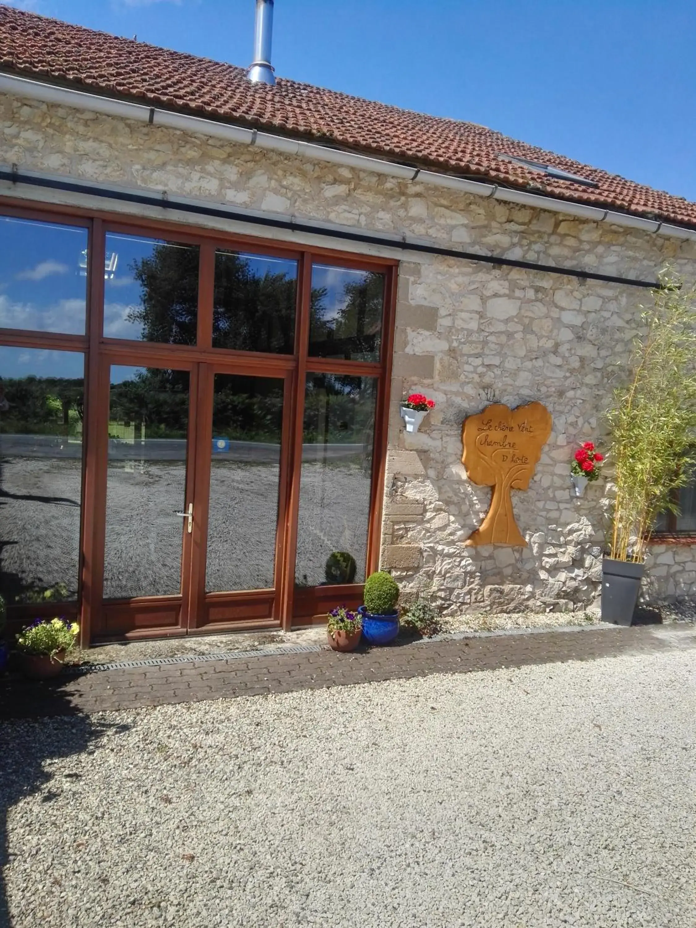 Le Chene Vert Le Chene Vert