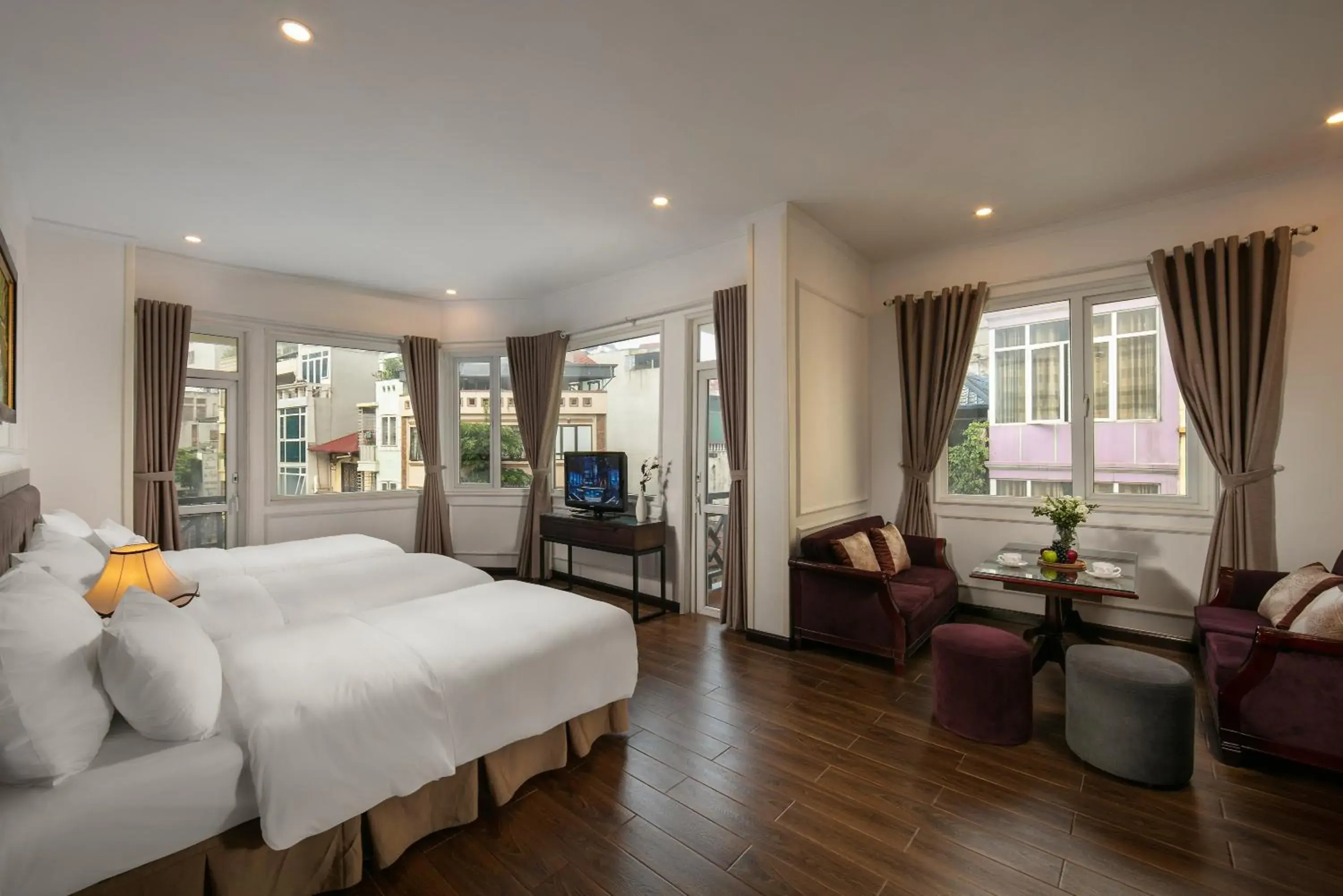 Suite with Balcony in Hong Ngoc Cochinchine Boutique Hotel & Spa Suite with Balcony in Hong Ngoc Cochinchine Boutique Hotel & Spa