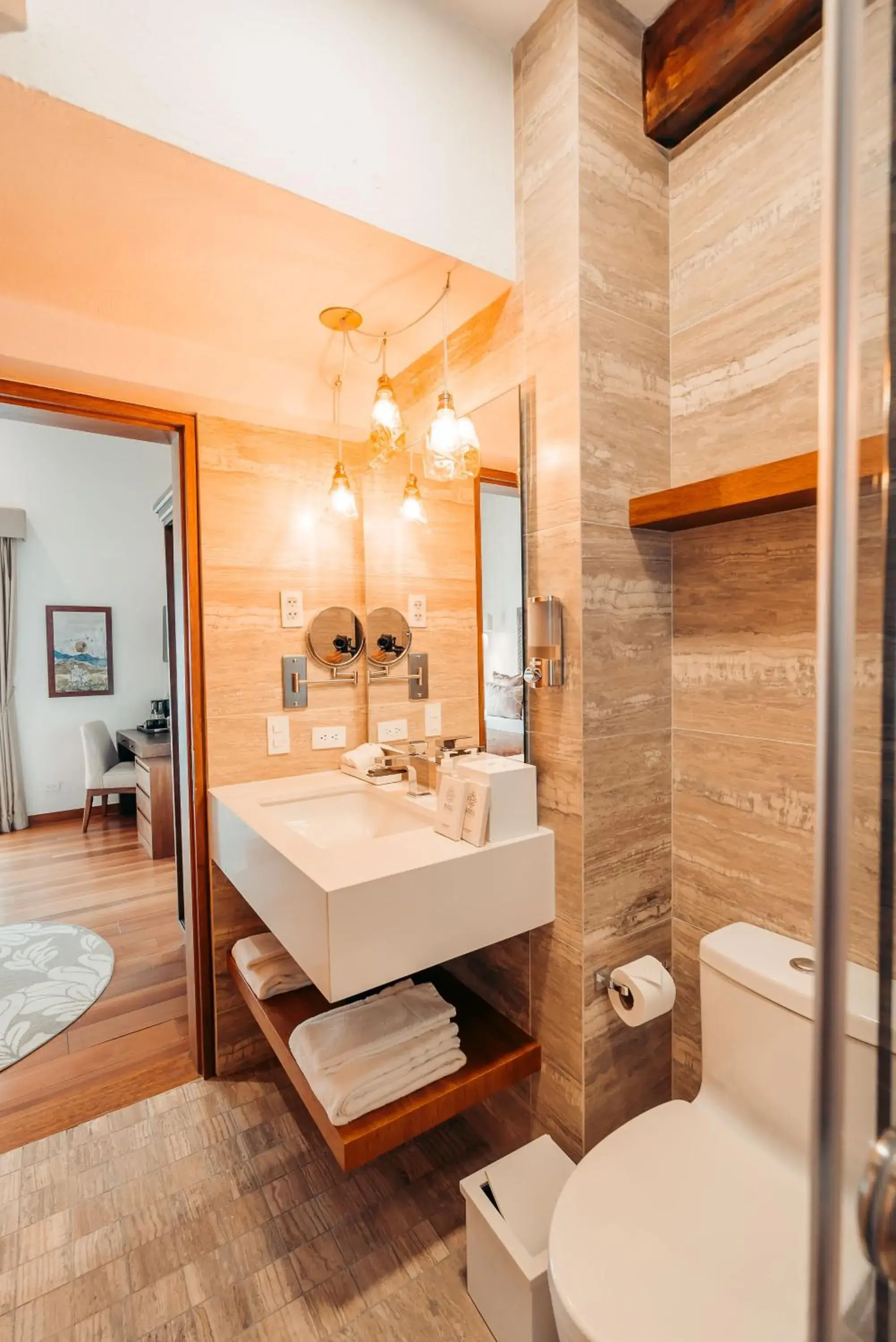 Premium Double Room in Mama Cuchara by Art Hotels Premium Double Room in Mama Cuchara by Art Hotels