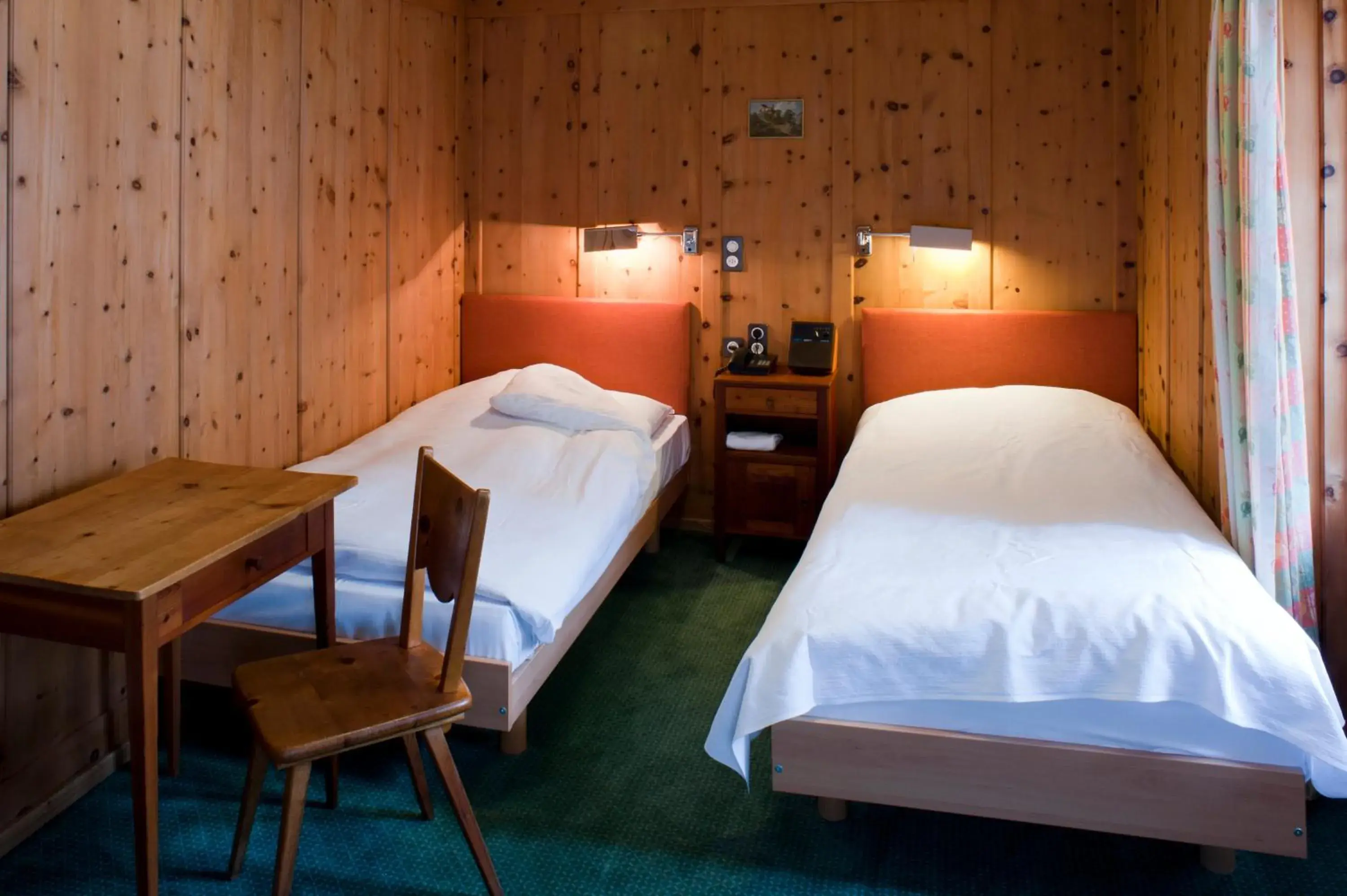 Double Room with small Shower - annex in Hotel Post Double Room with small Shower - annex in Hotel Post