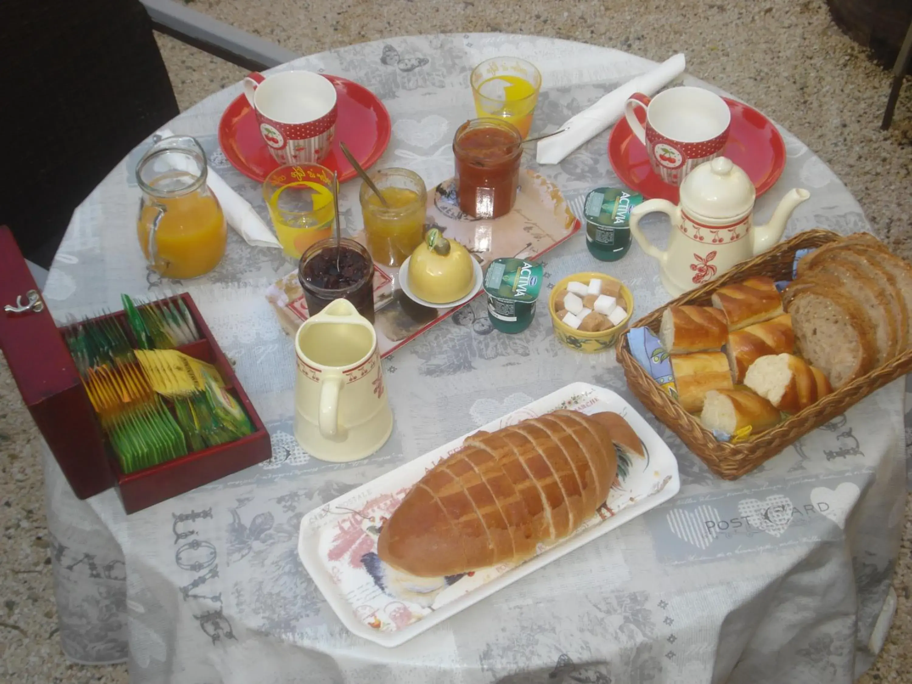 locastillon locastillon