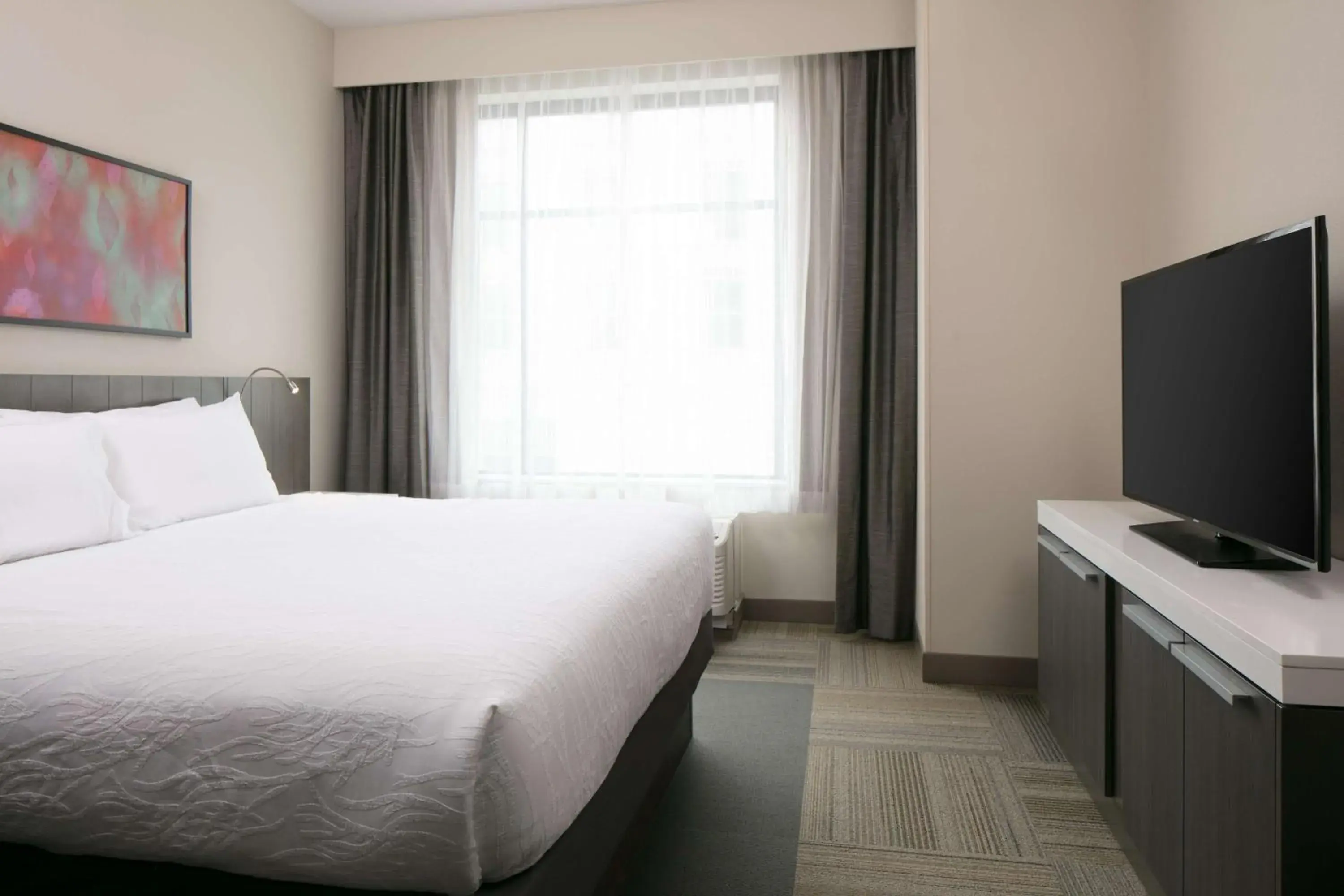 Junior King Suite - Hearing Access in Hilton Garden Inn Iowa City Downtown University Junior King Suite - Hearing Access in Hilton Garden Inn Iowa City Downtown University