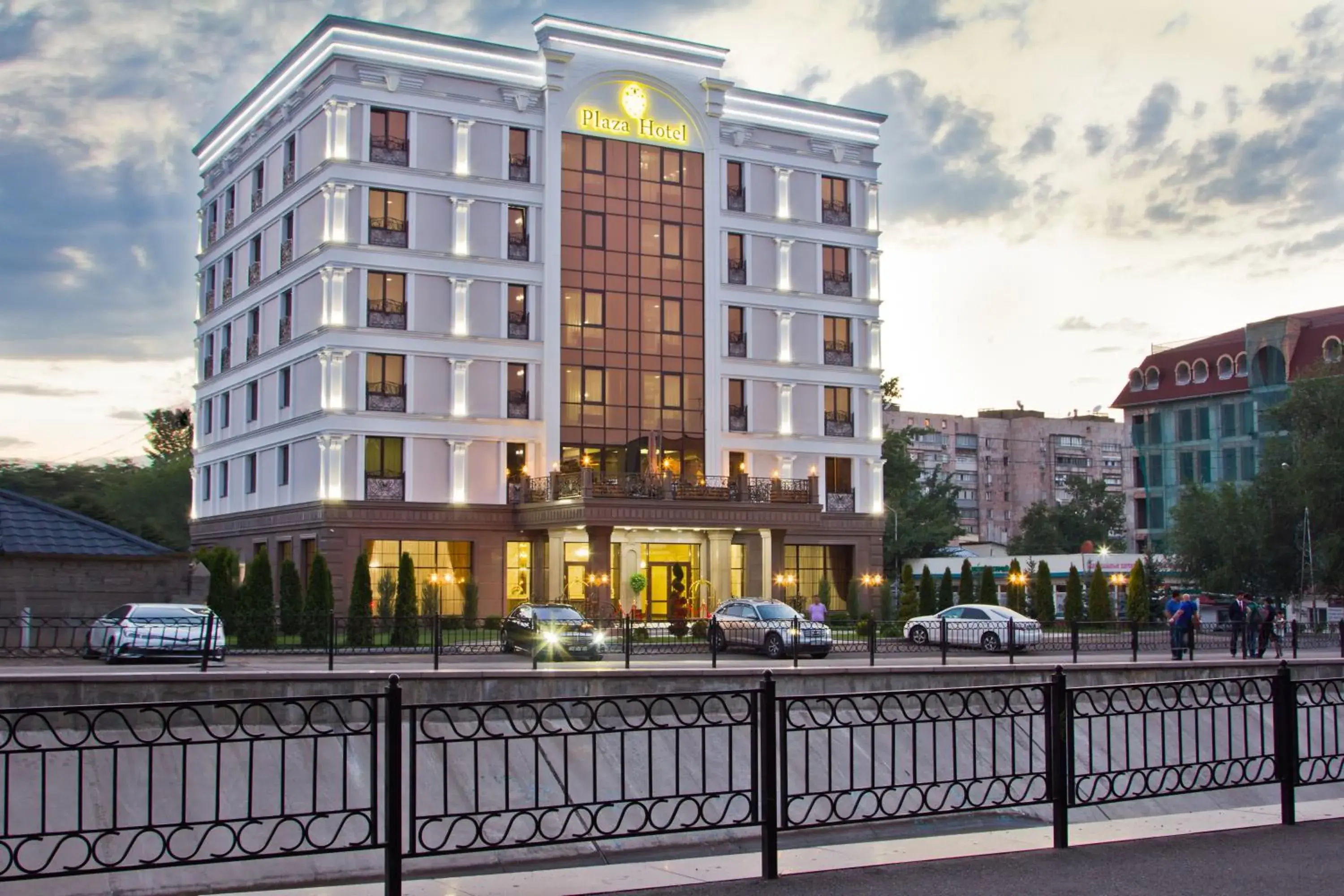 Plaza Hotel Almaty Plaza Hotel Almaty