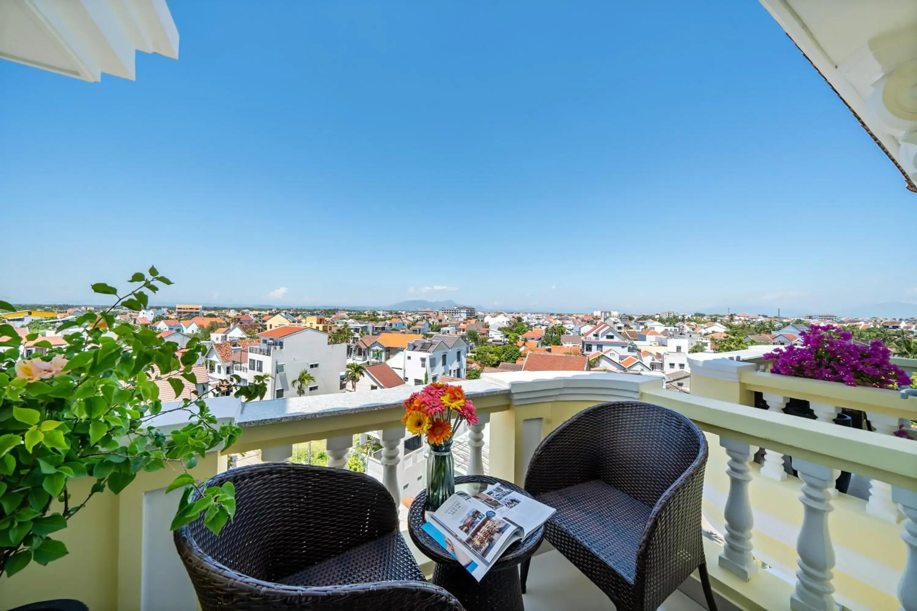 Deluxe Double or Twin with Garden View Balcony in Le Pavillon Hoi An Luxury Resort & Spa Deluxe Double or Twin with Garden View Balcony in Le Pavillon Hoi An Luxury Resort & Spa