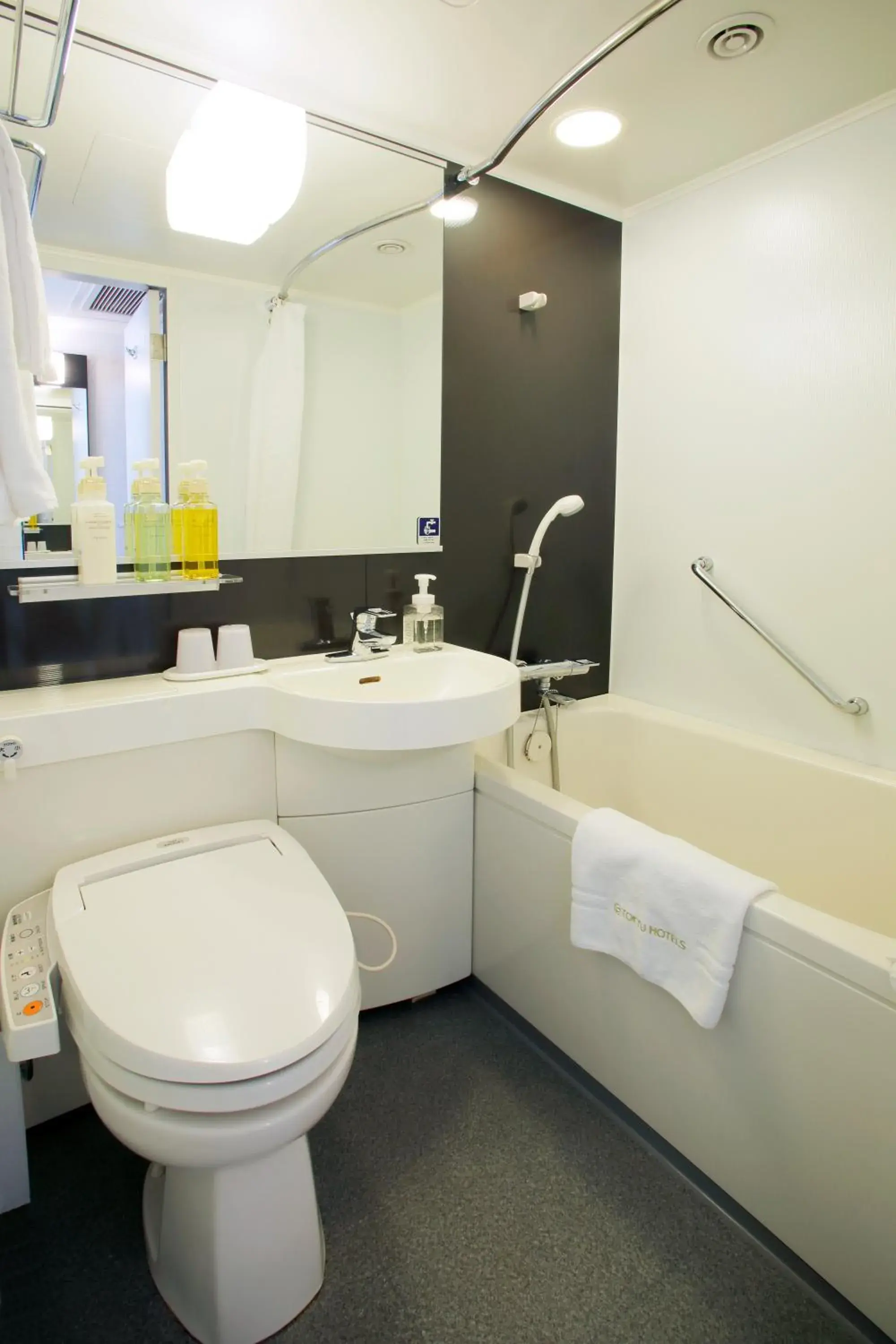 Standard Single Room - single occupancy - Non-Smoking in Sapporo Tokyu REI Hotel Standard Single Room - single occupancy - Non-Smoking in Sapporo Tokyu REI Hotel