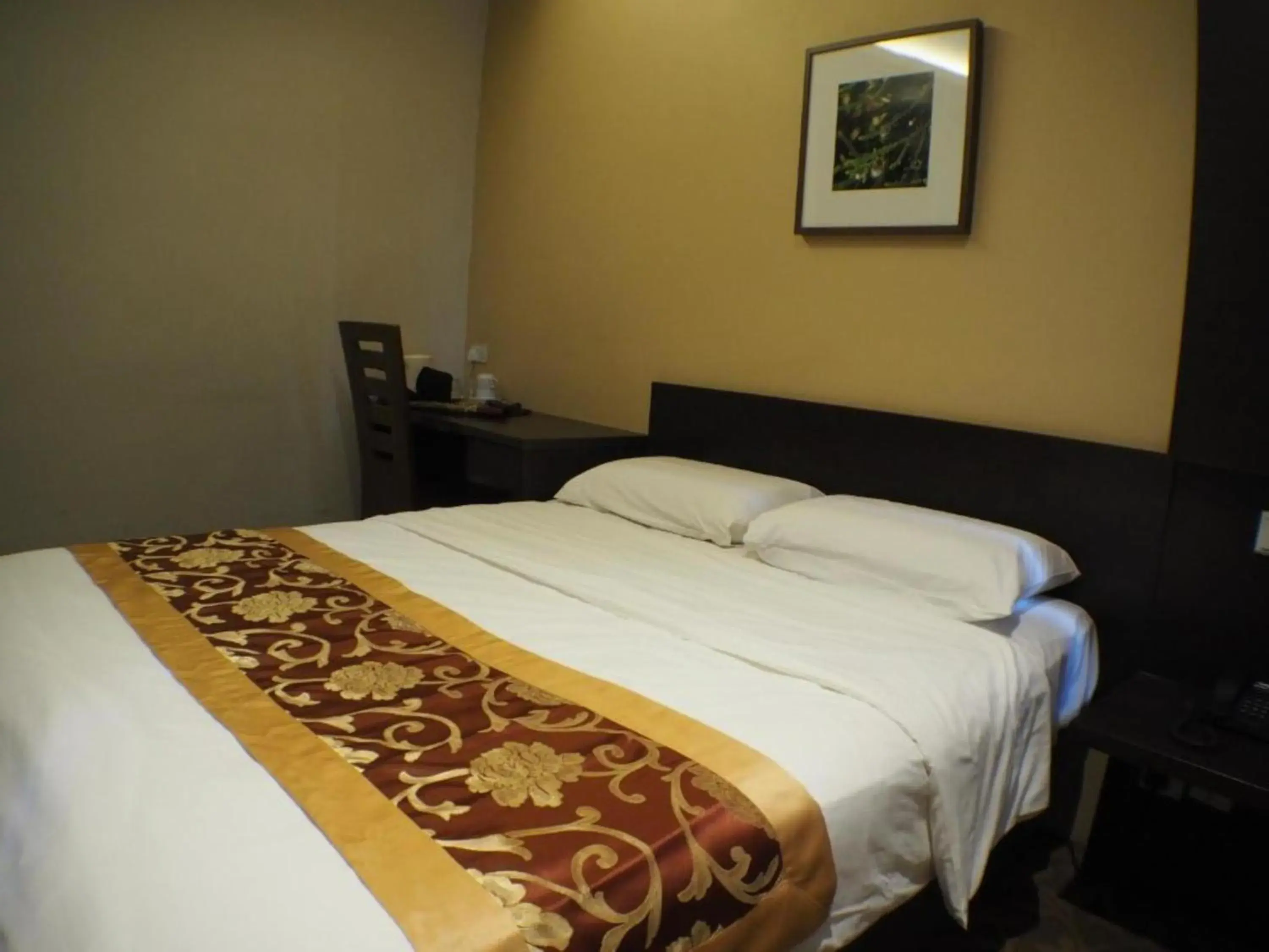 Double or Twin Room in L Hotel at Broadway Double or Twin Room in L Hotel at Broadway