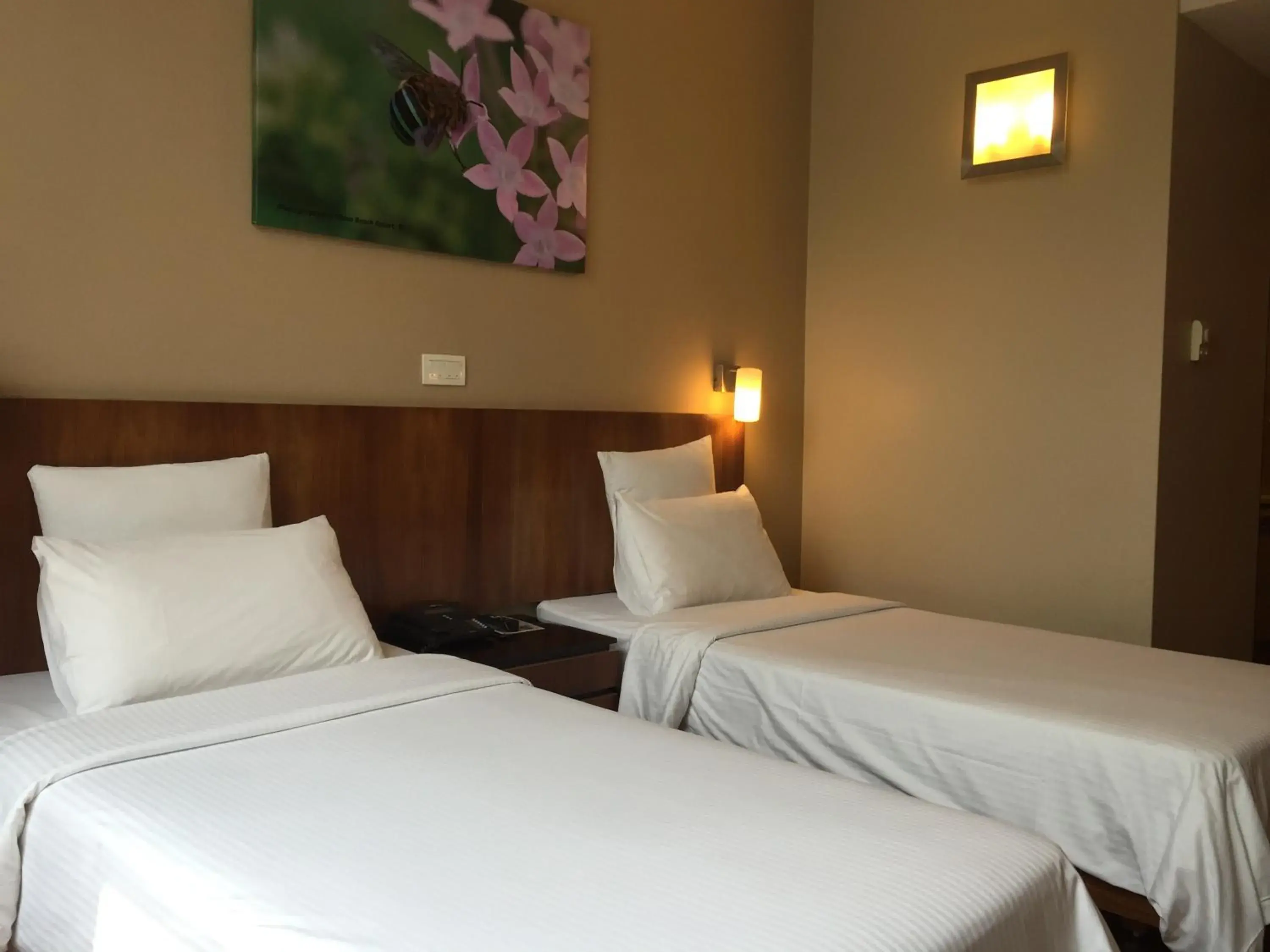 Superior Double or Twin Room in Siloso Beach Resort - Sentosa Superior Double or Twin Room in Siloso Beach Resort - Sentosa