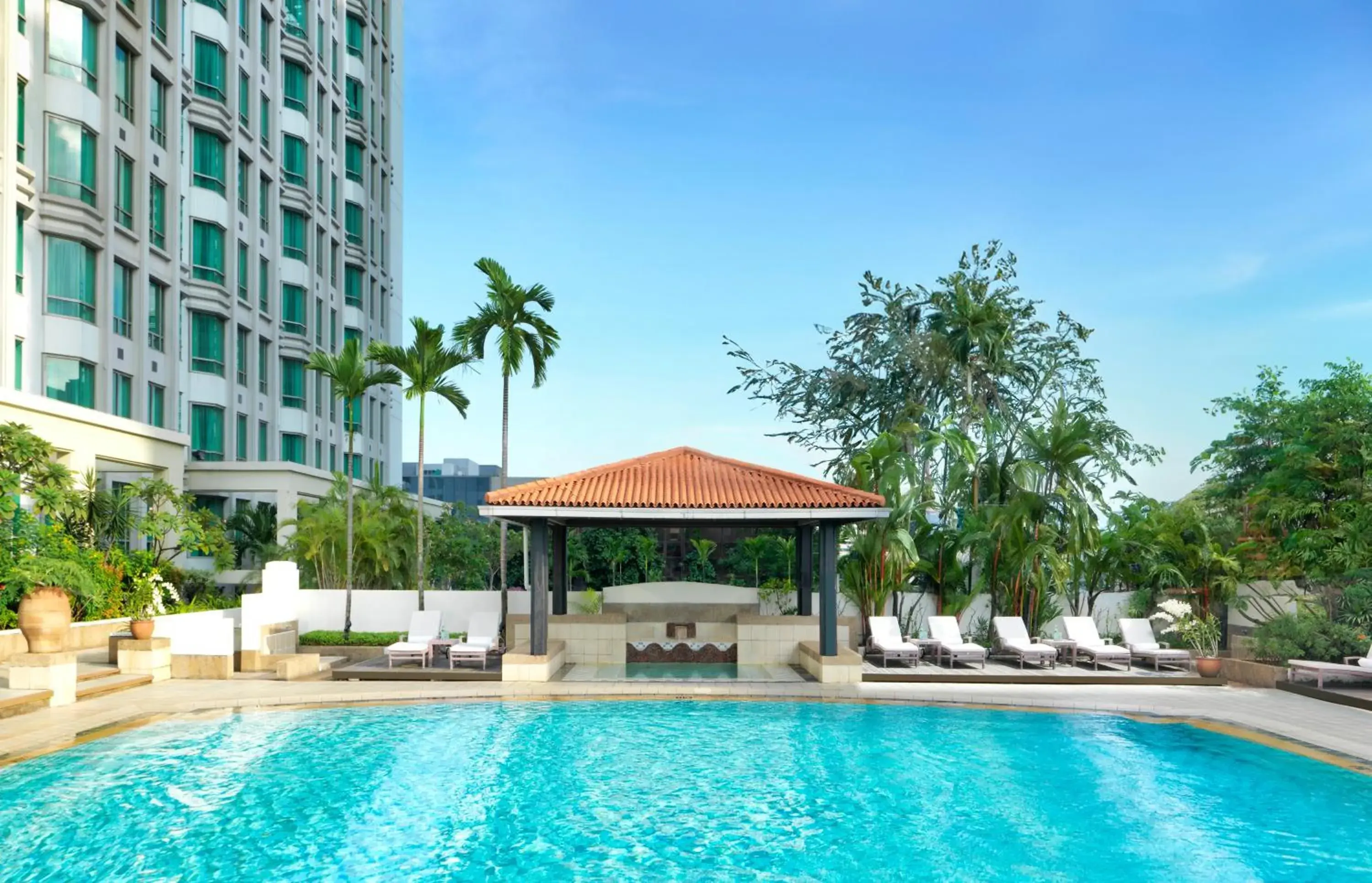 1 King Bed Corner City View in InterContinental Singapore by IHG 1 King Bed Corner City View in InterContinental Singapore by IHG